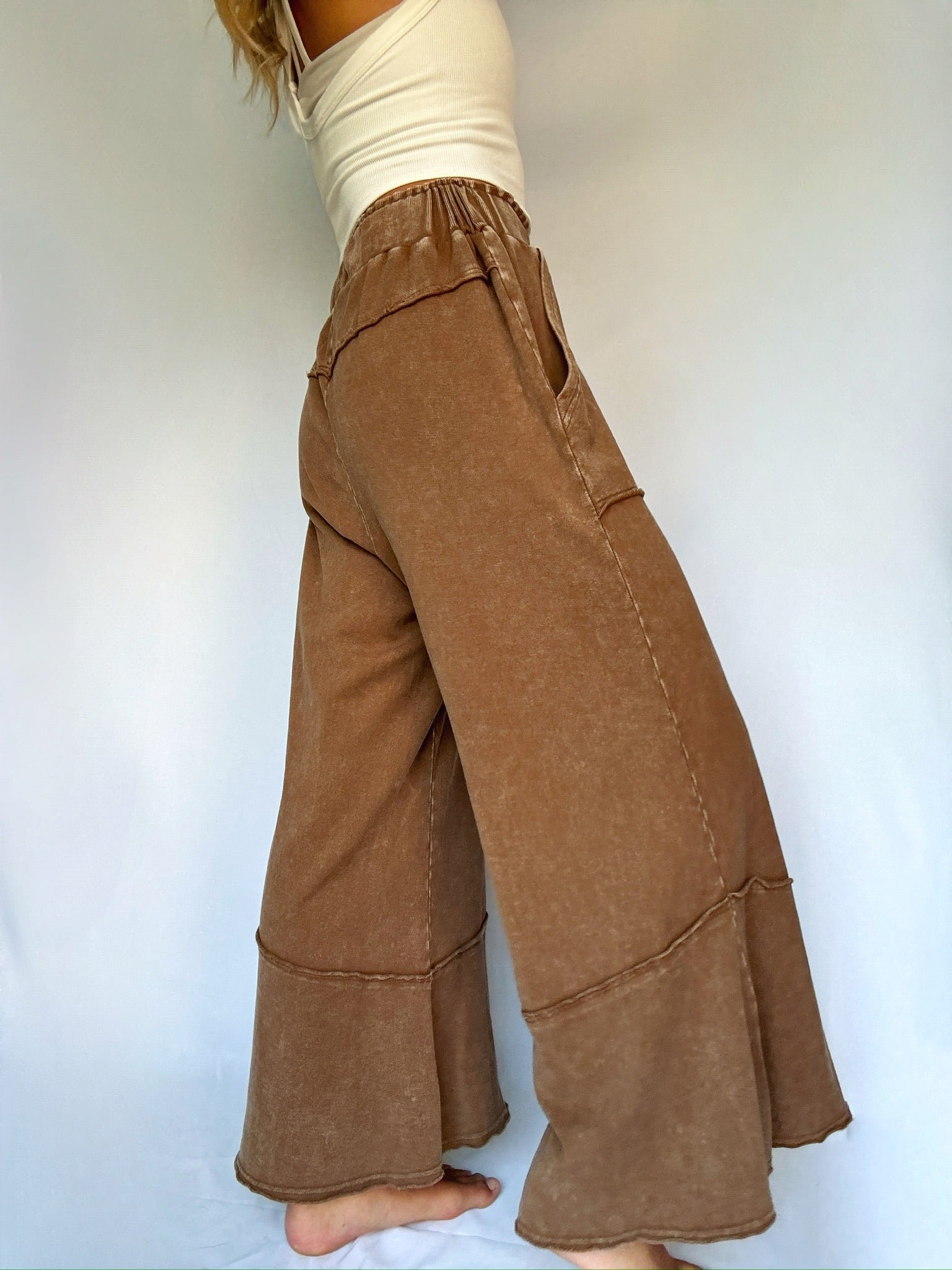 Back Road Wide Leg Pants Choco Brown Side