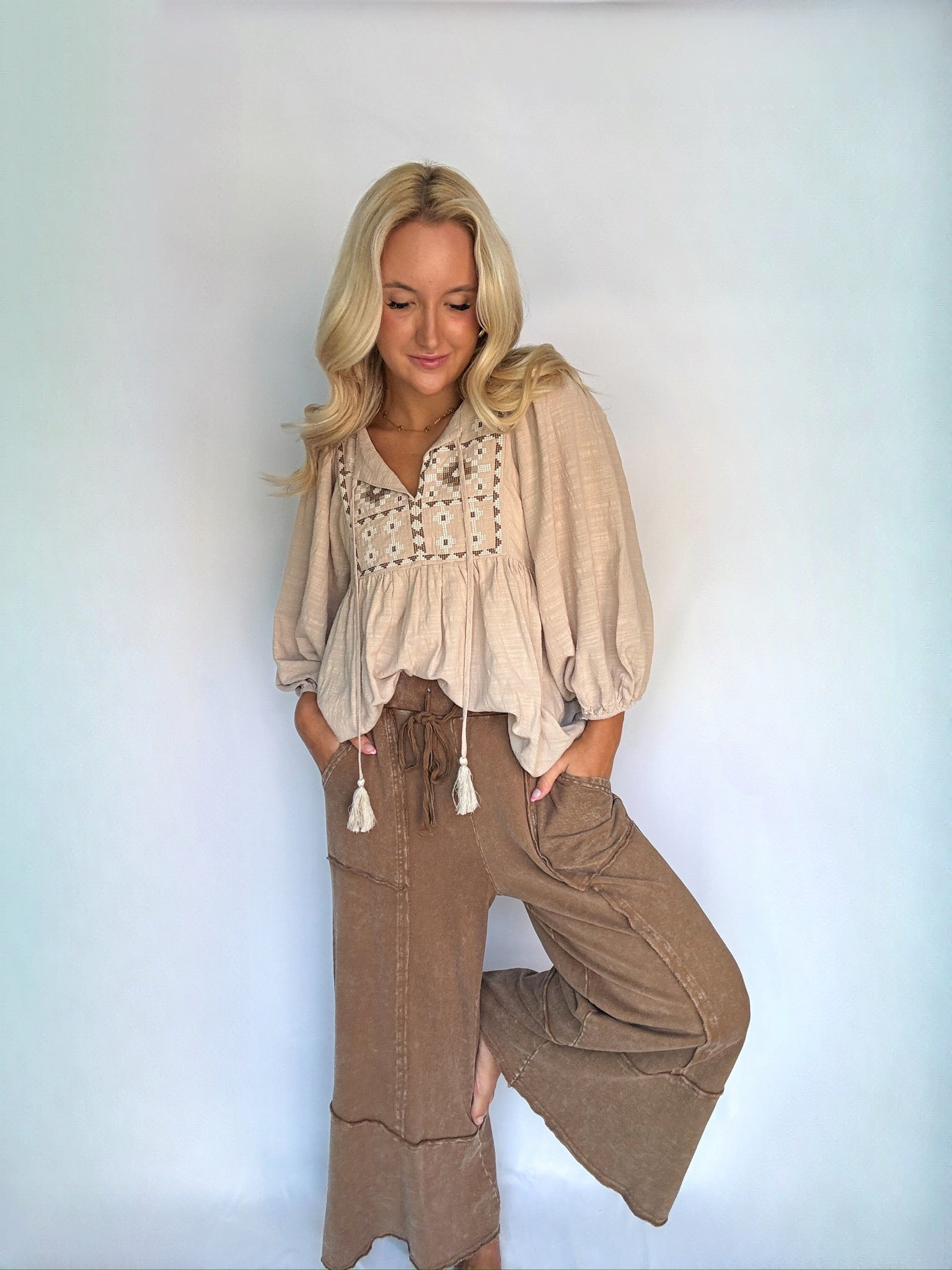 Back Road Wide Leg Pants Choco Brown With Top