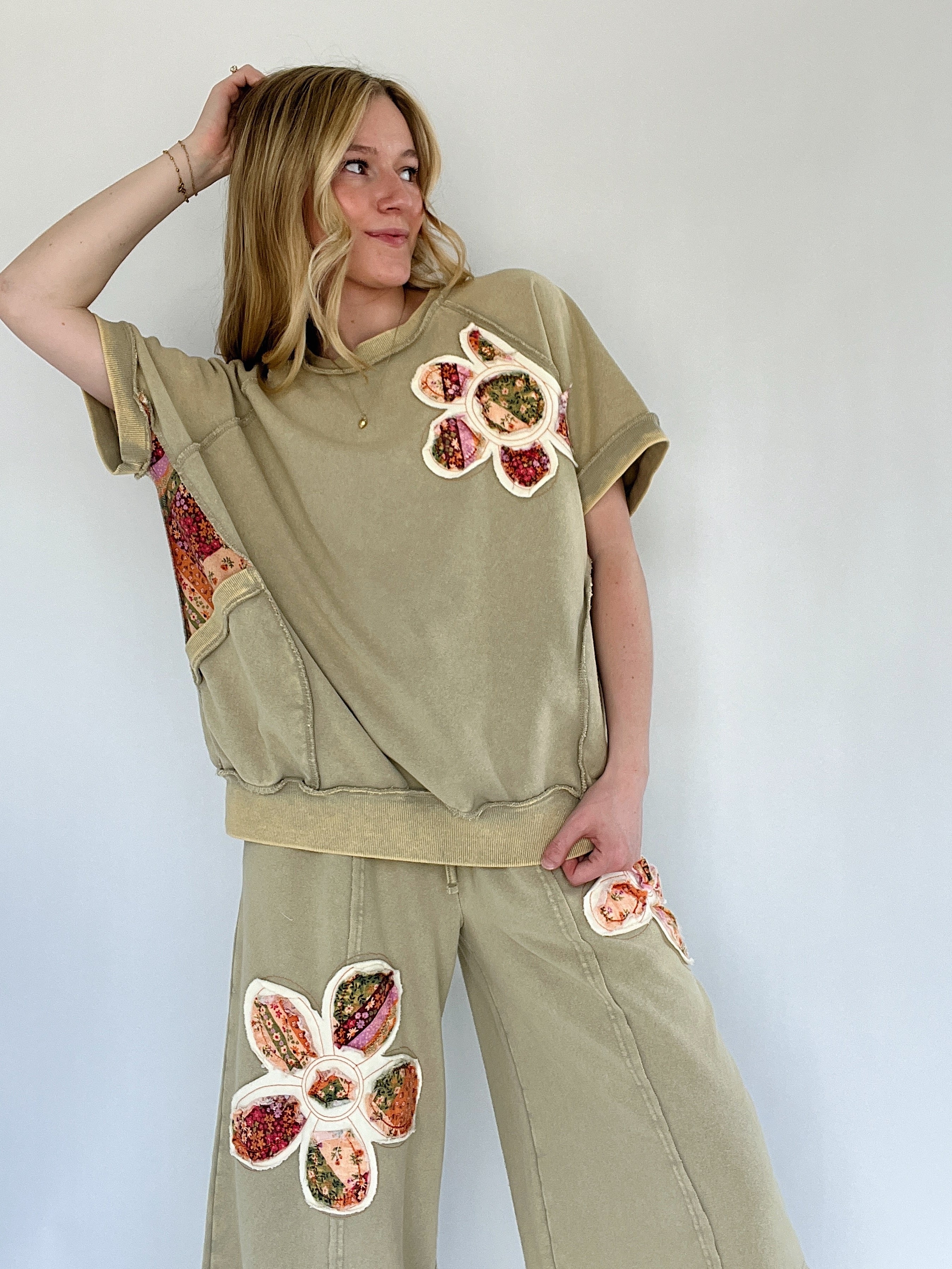 Dream Land Pullover Top Olive Front