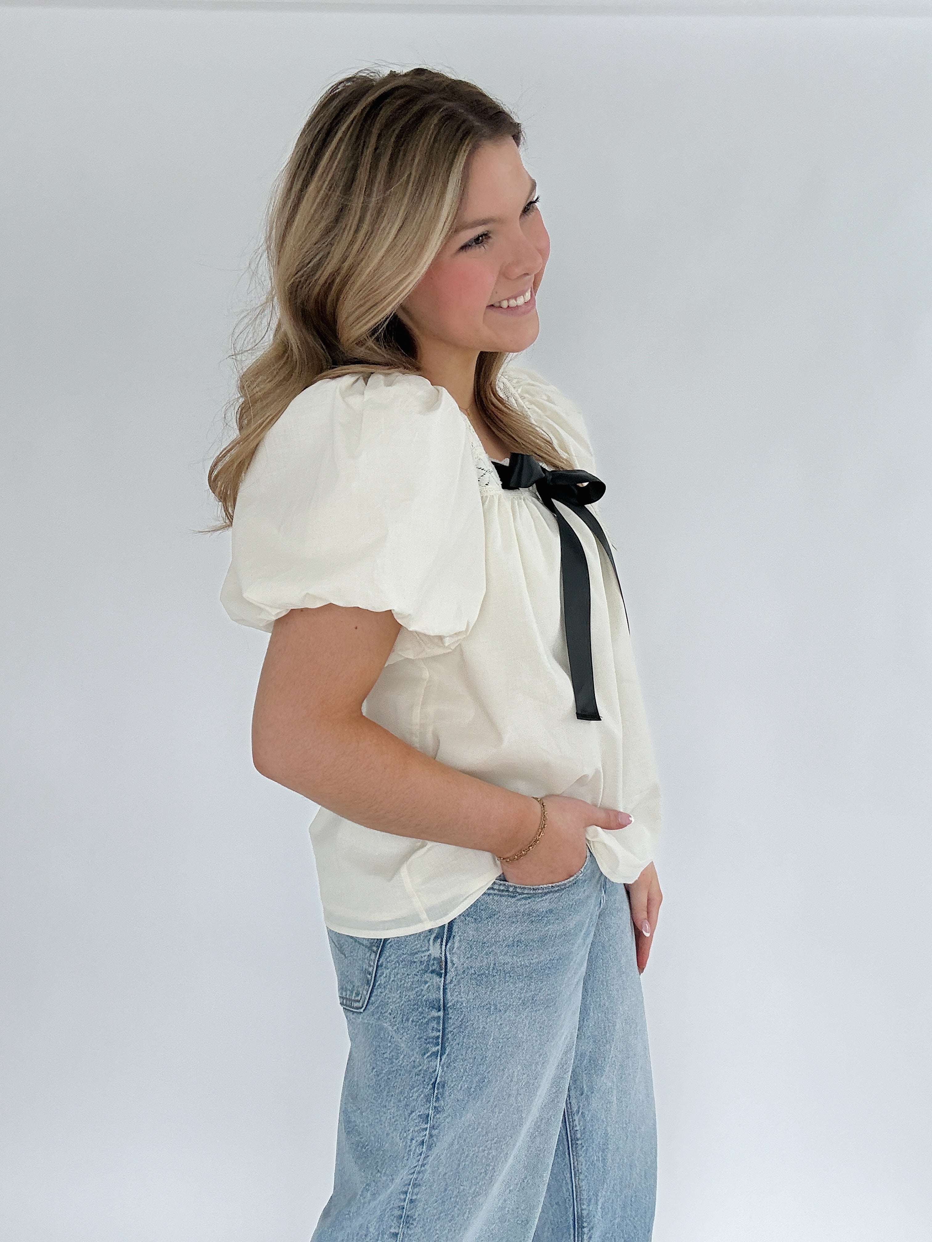 Ellie Bow Top Side