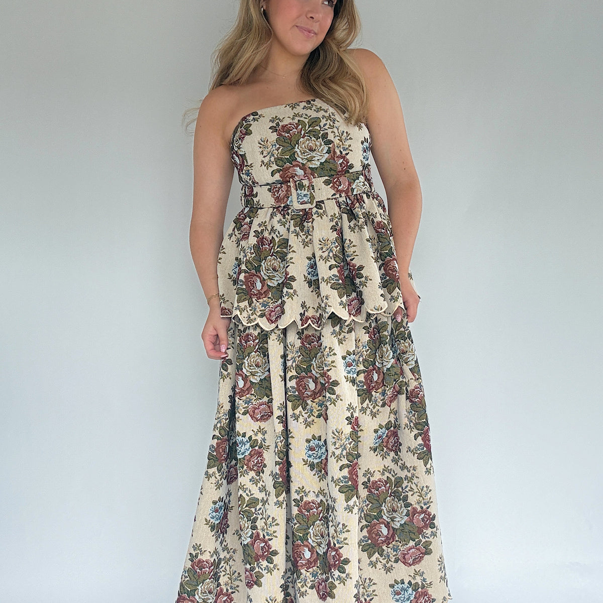 Andra Tapestry Midi main image 0