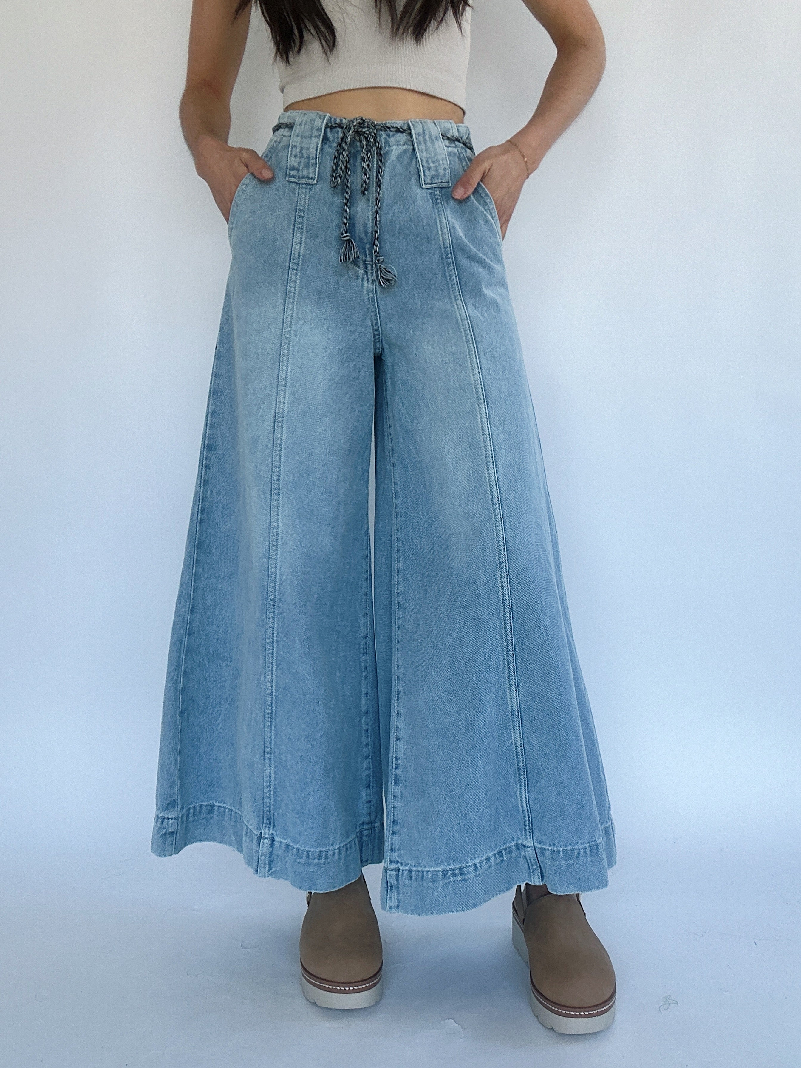 Jonah Wide Leg Jeans