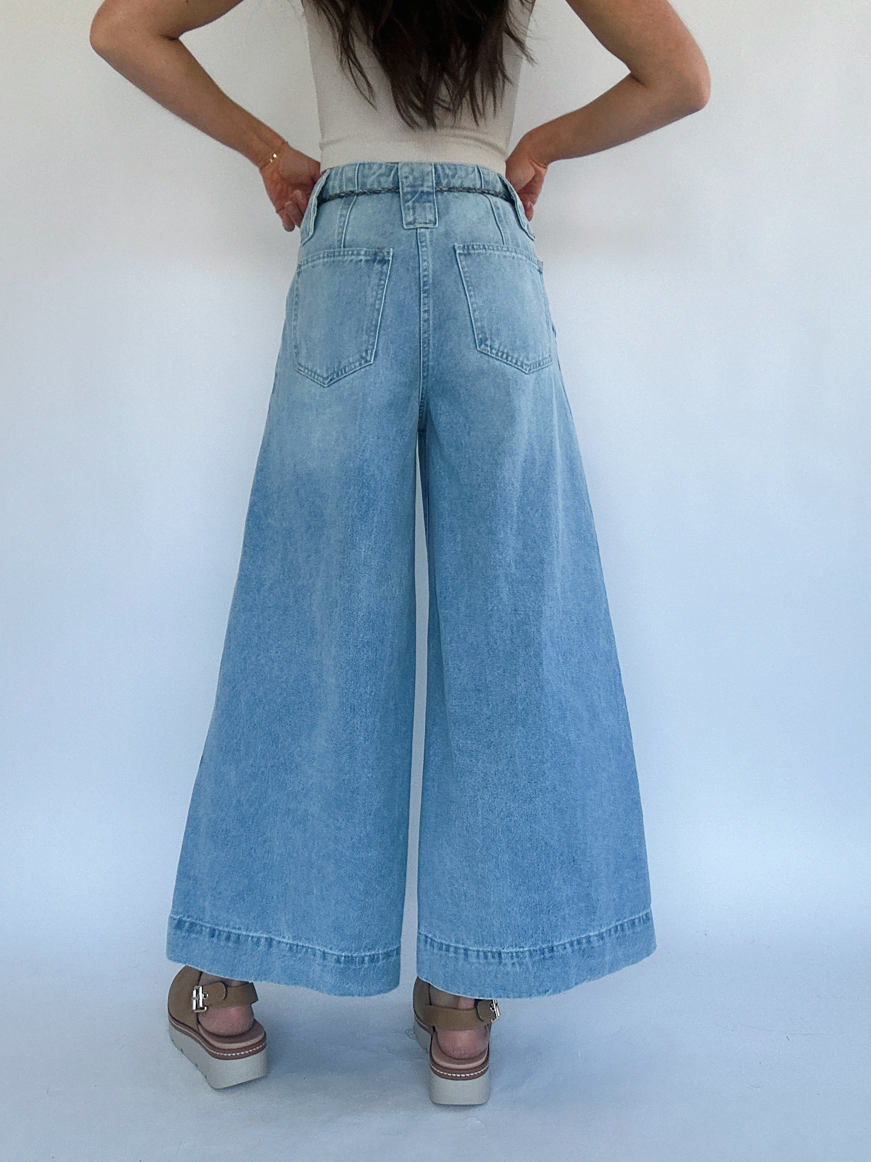 Jonah Wide Leg Jeans Back
