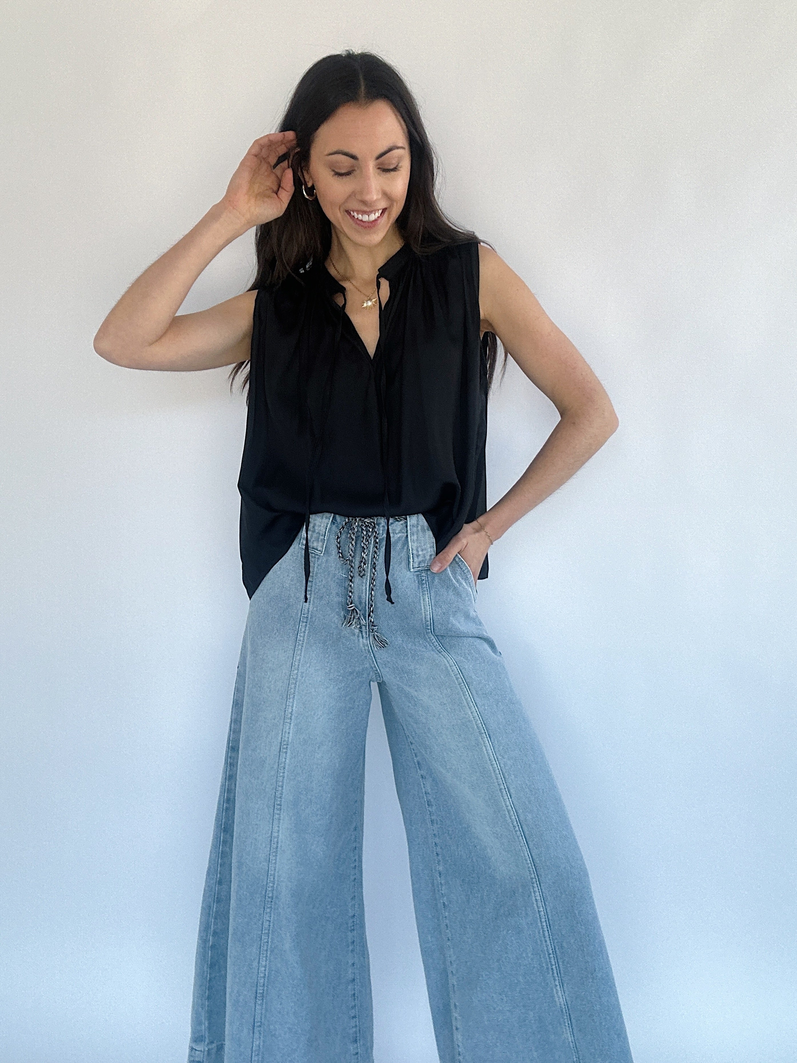 Jonah Wide Leg Jeans With Tank