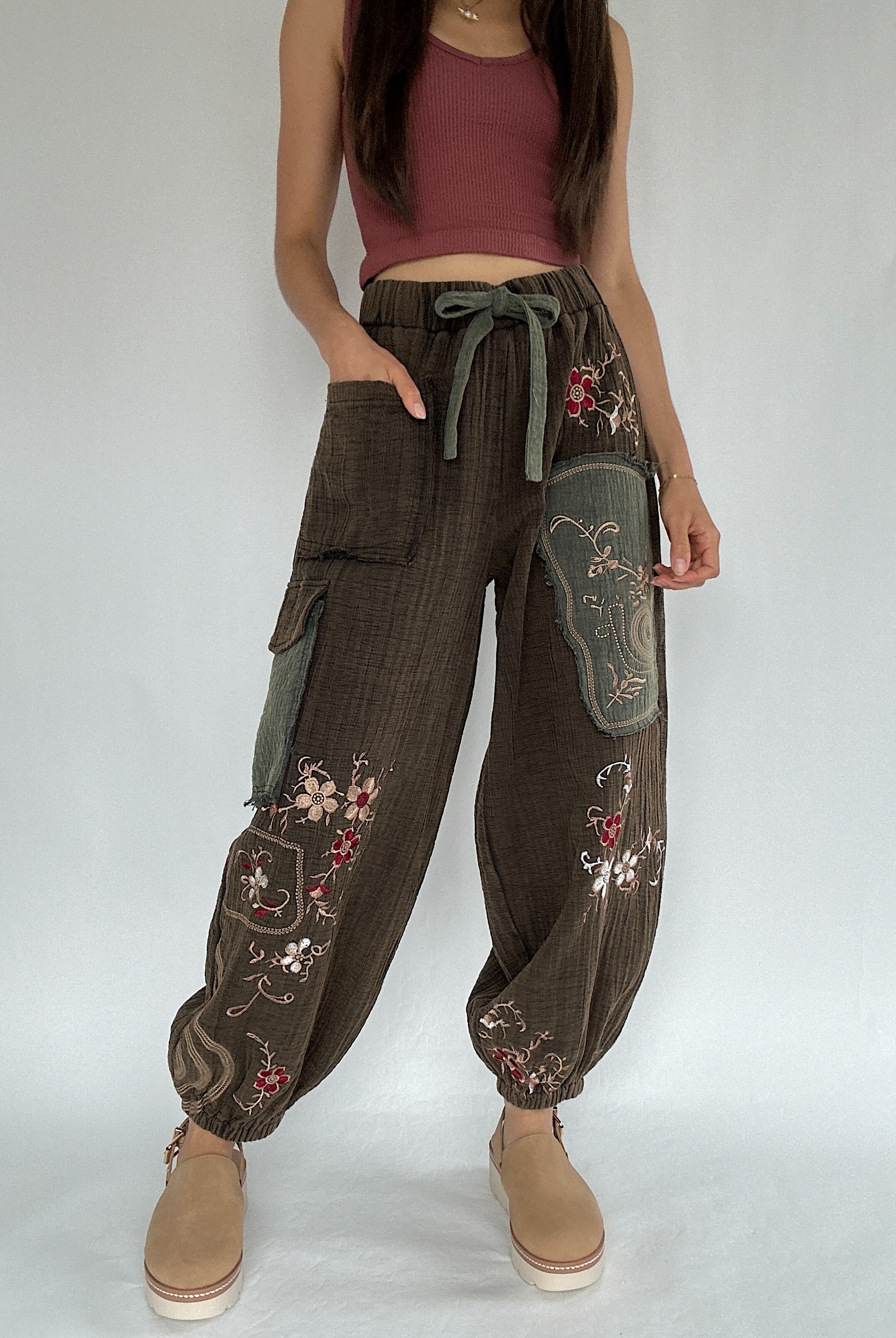 Kagen Embroidered Pants