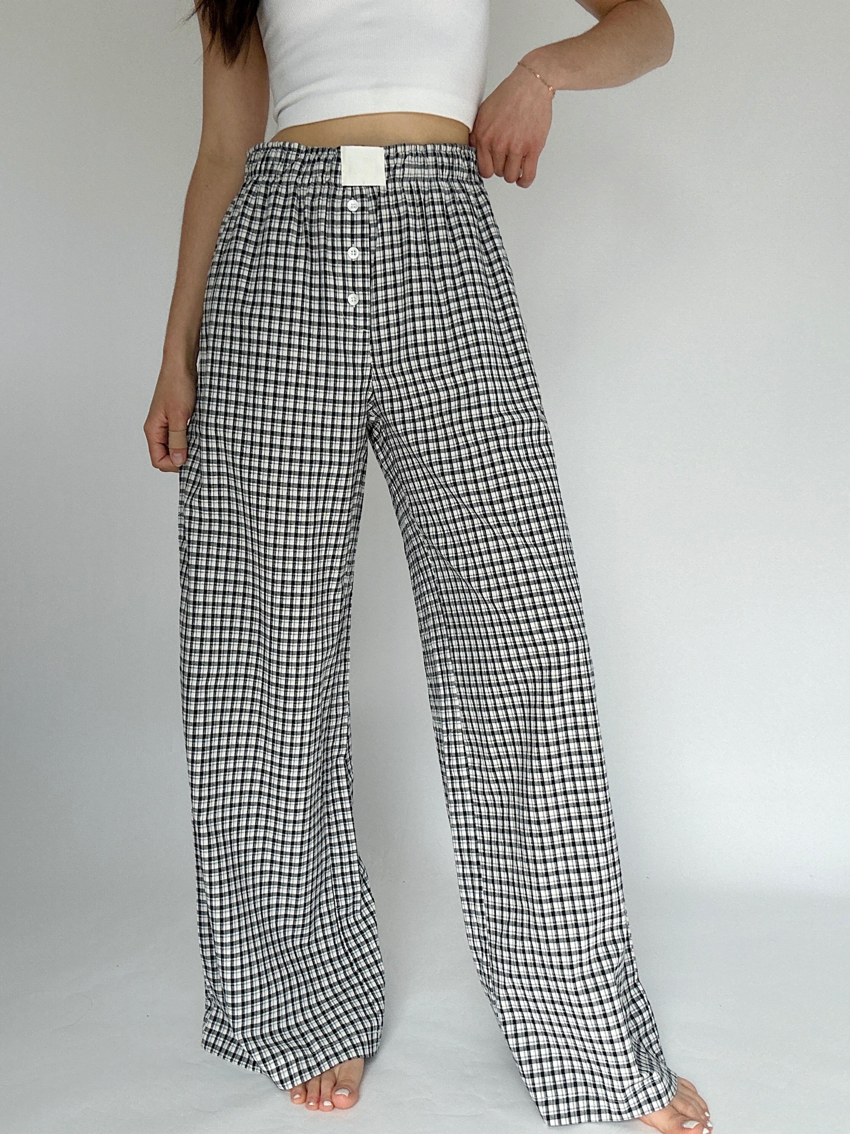 On Time Boxer Pants Black Front