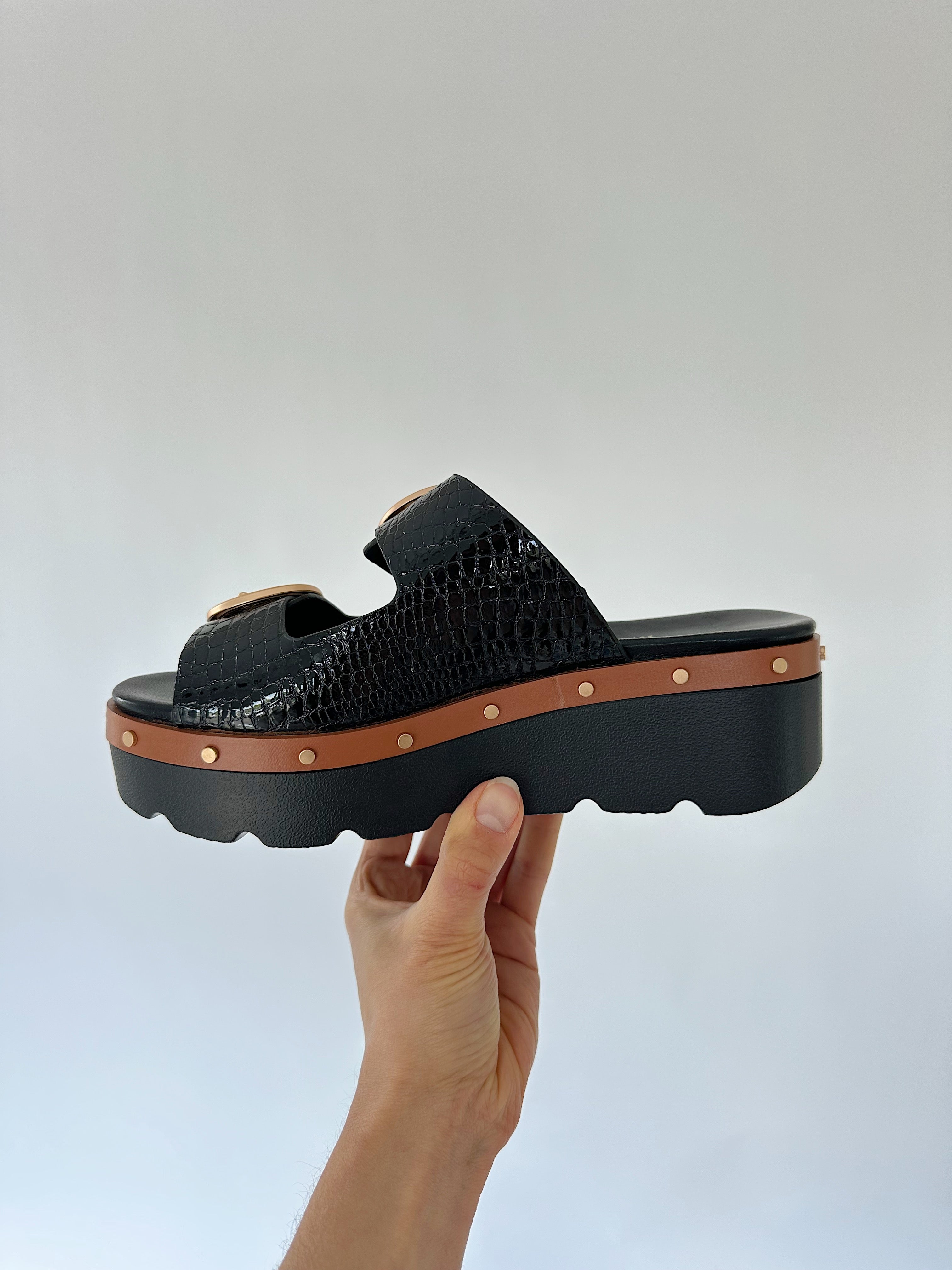 Surfs Up Sandal Black Side