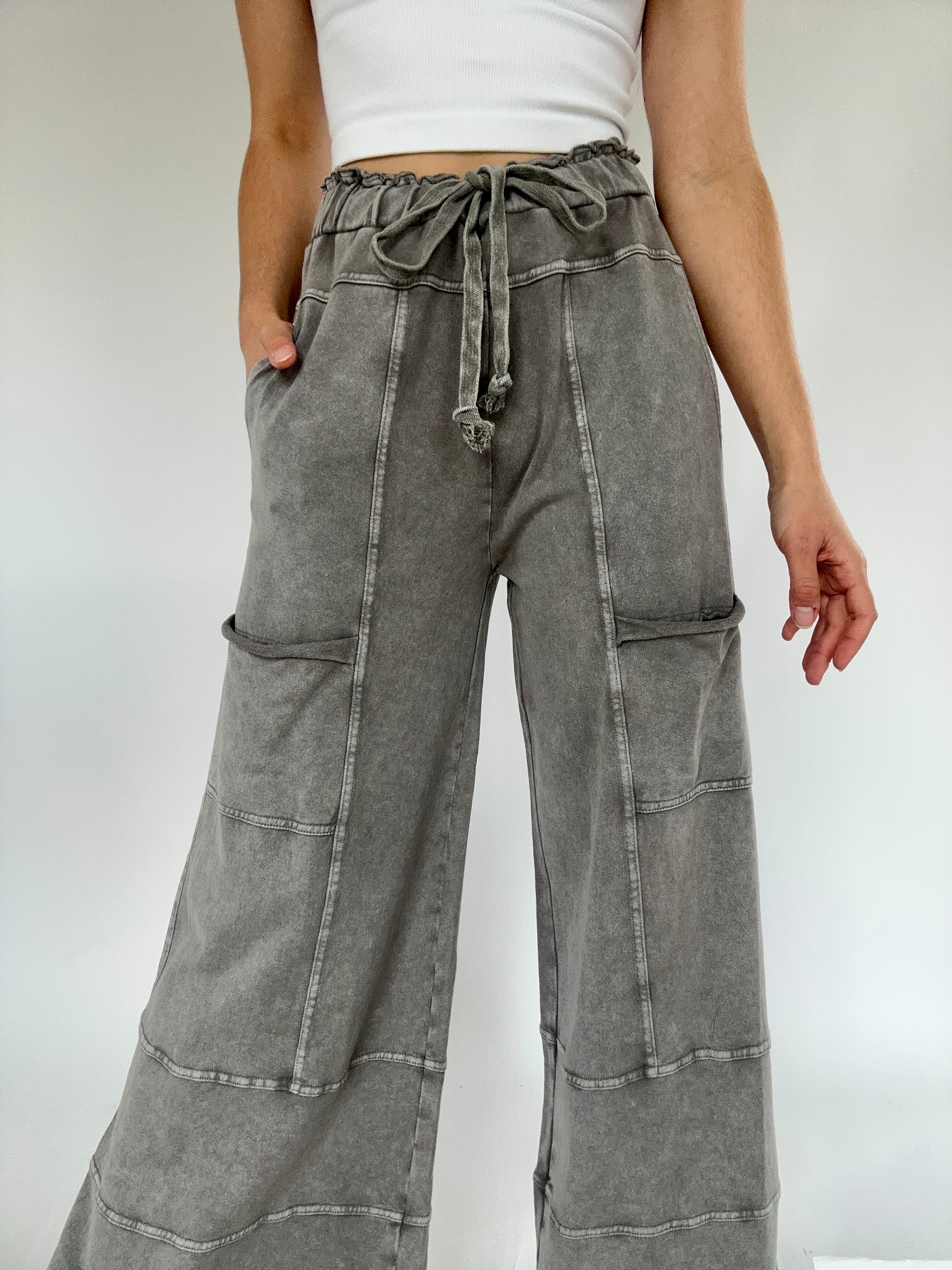 Traveller Wide Leg Pants Ash Top