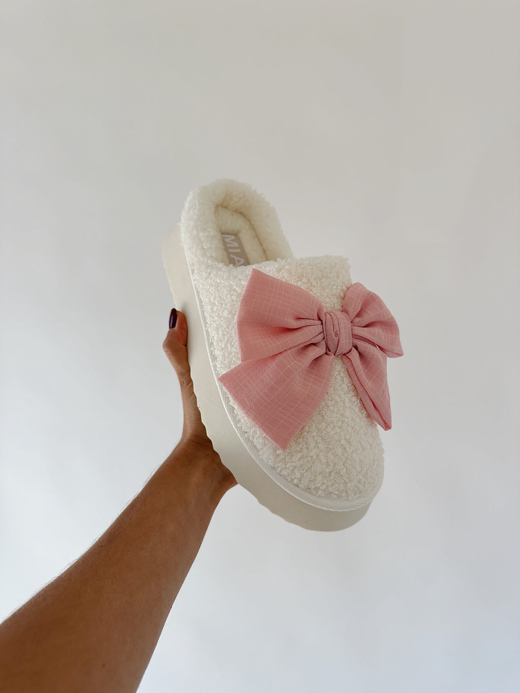 Blush Bow Slippers