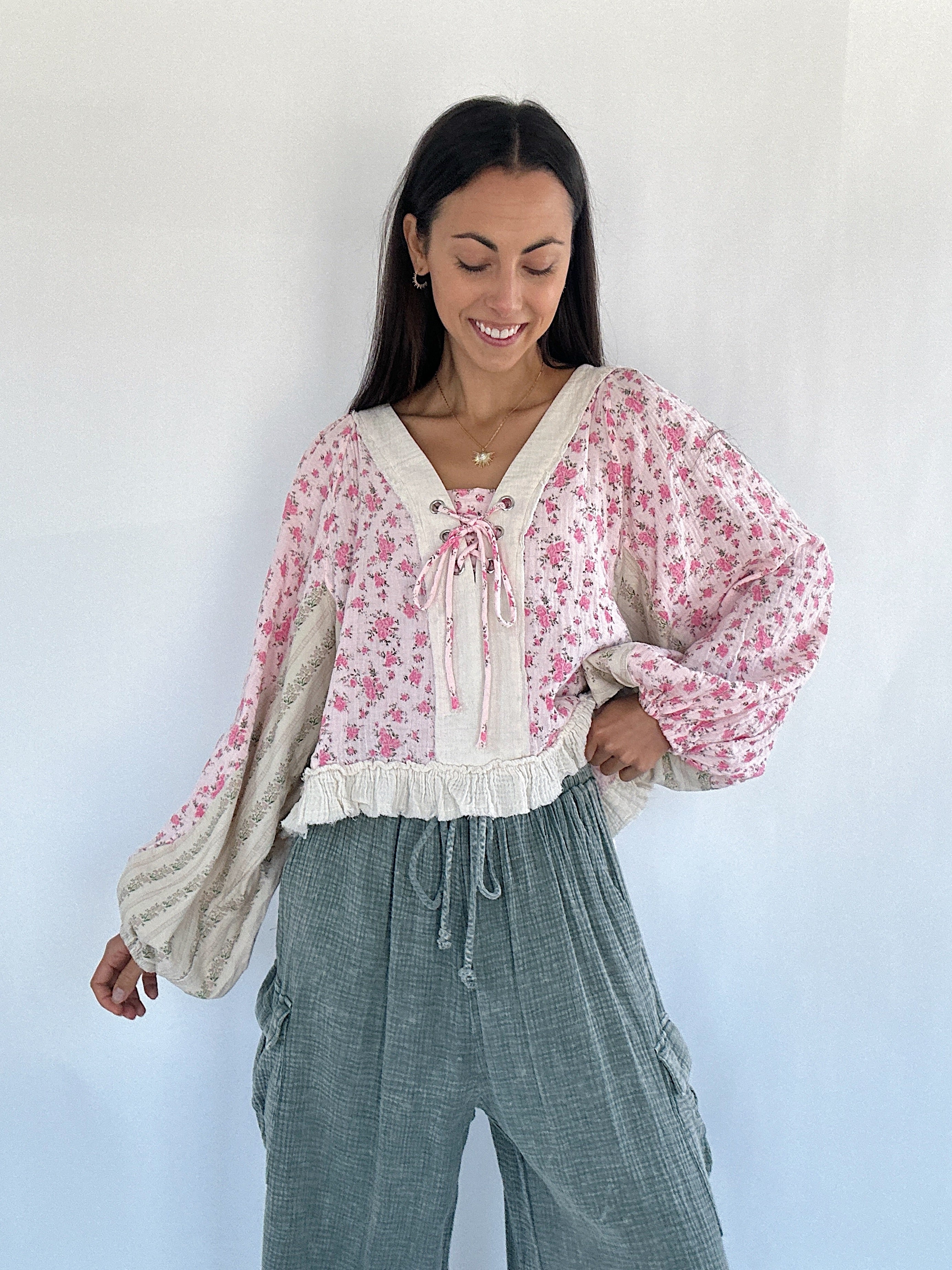 Bibiy.】MAGNOLIA TOP TOPS｜Bibiy.