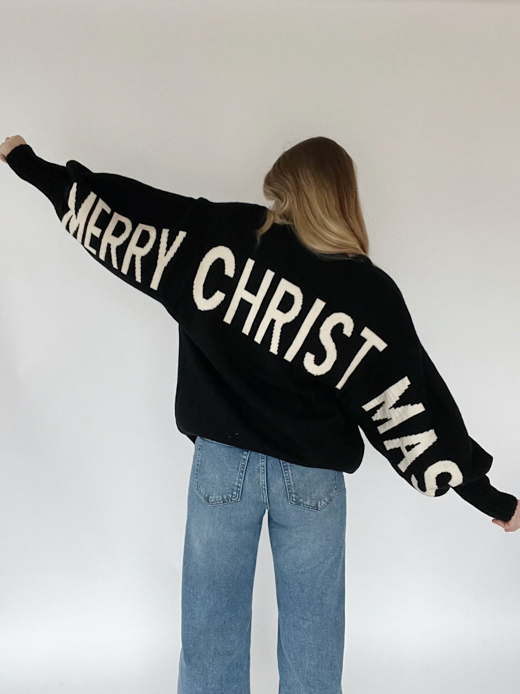 Merry Christmas Sweater - Black