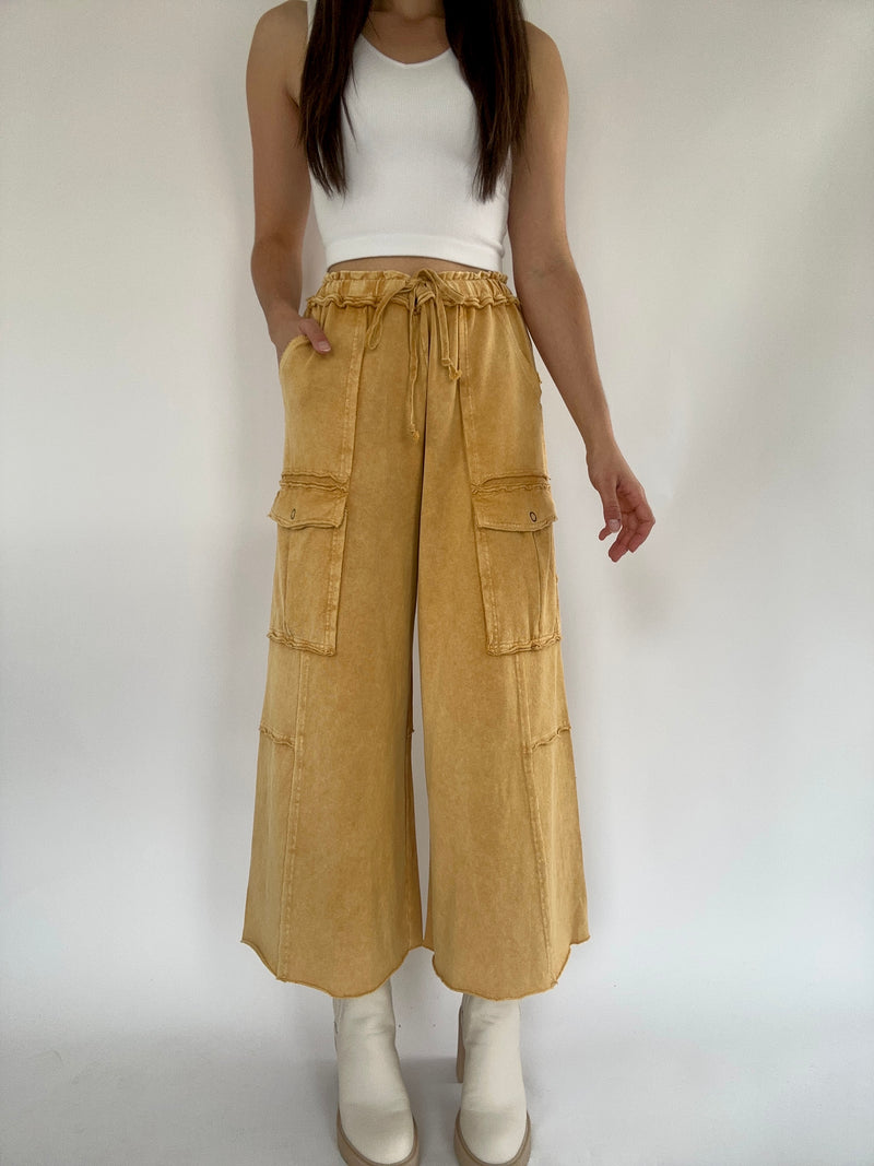 Middle Of The Road Pants - Mustard