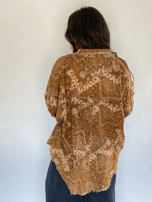 Mayday Paisley Button Front Top - Camel
