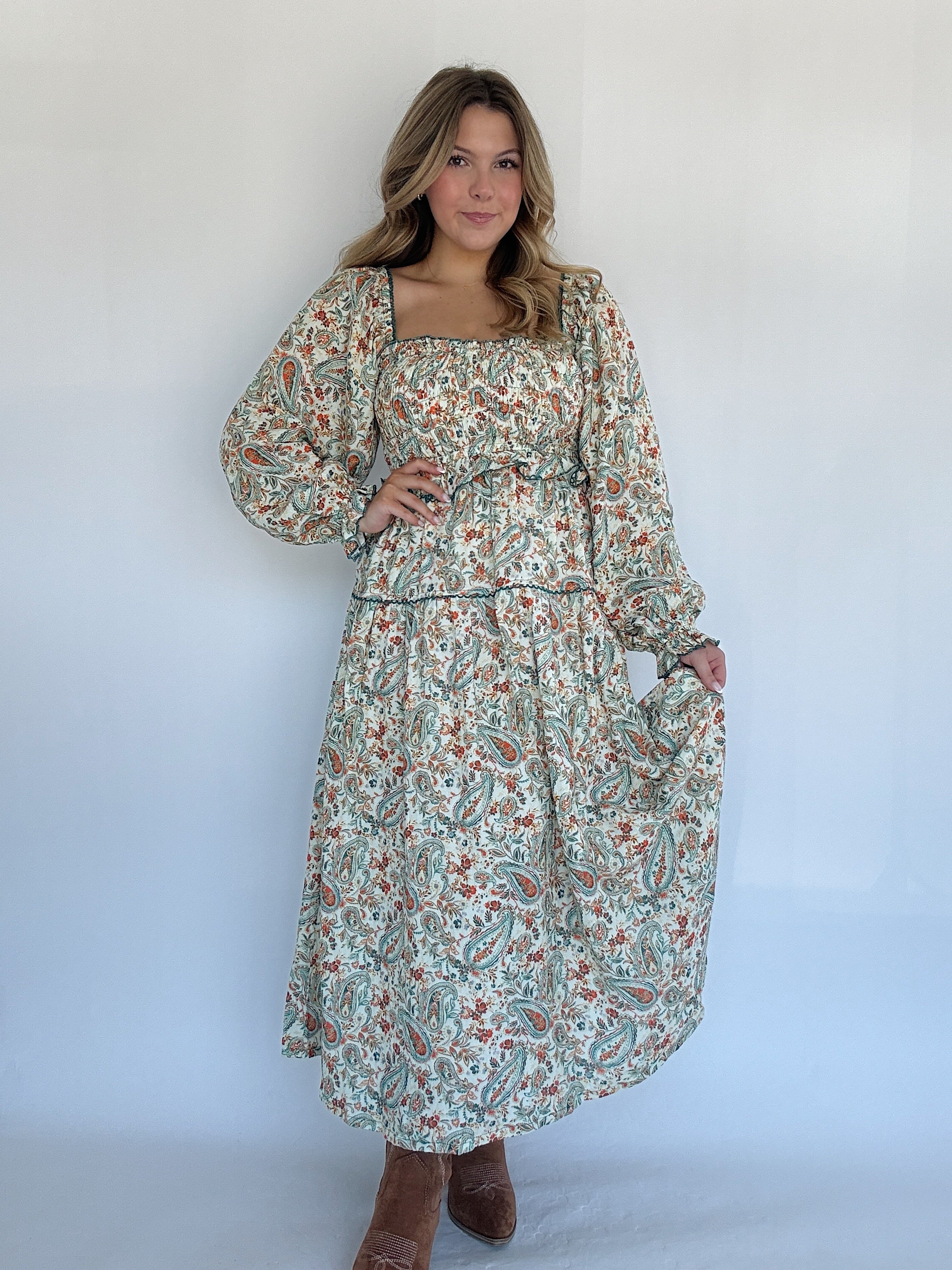 Melrose Paisley Maxi Dress Blue Magnolia Melrose Paisley Maxi Dress Blue Magnolia