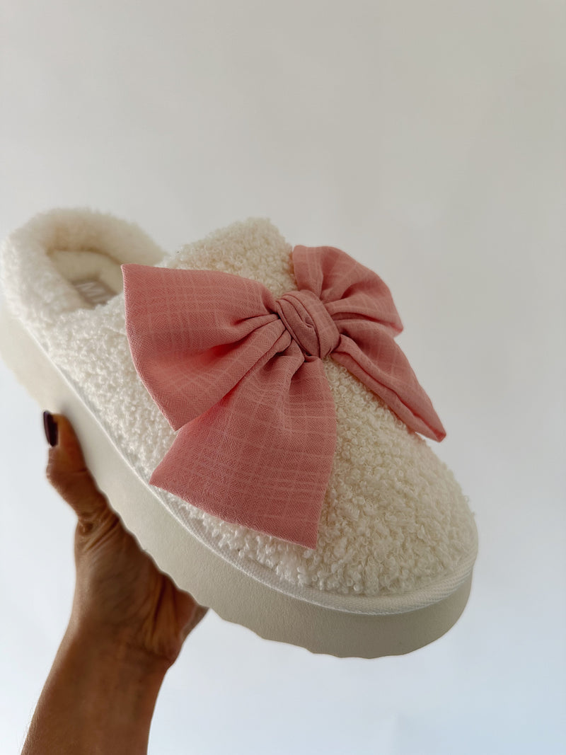 Blush Bow Slippers