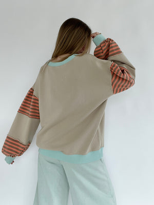 Unpredictable Pullover - Khaki