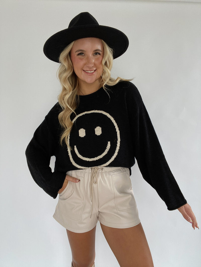 Smile Sweater - Black