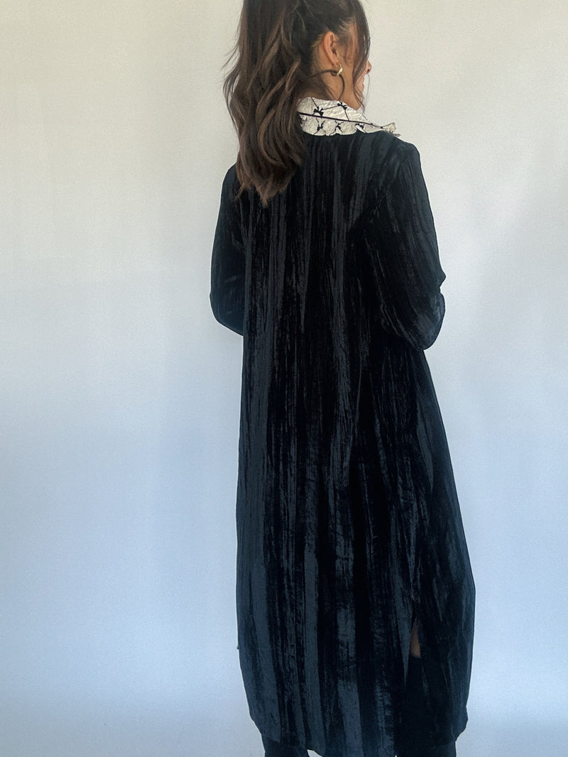 Moon City Velvet Coat - Black