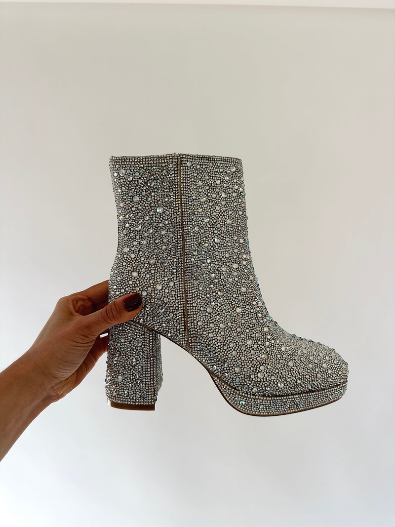 Bussin Rhinestone Boot