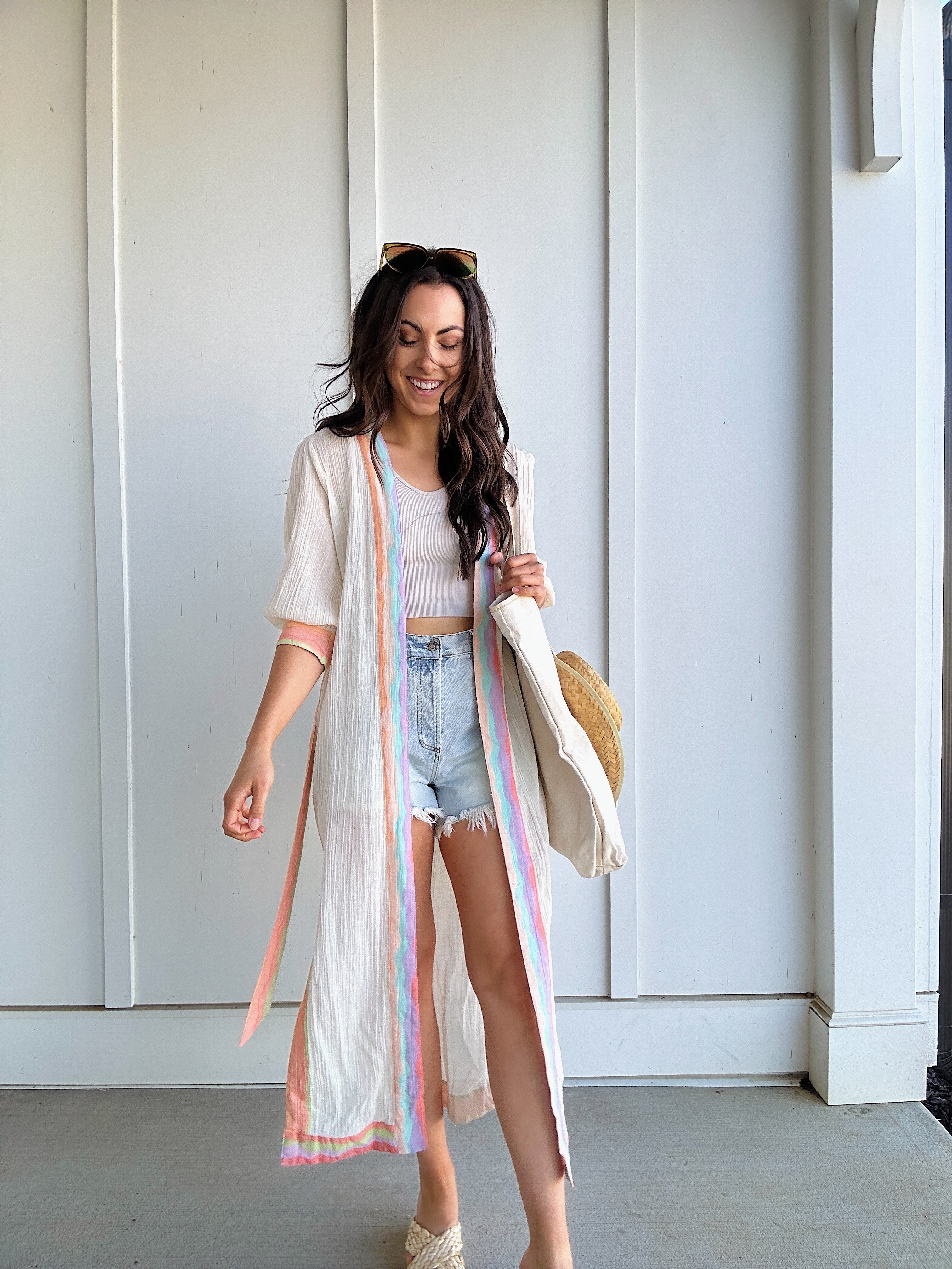 woman wearing duster with colorful trim
