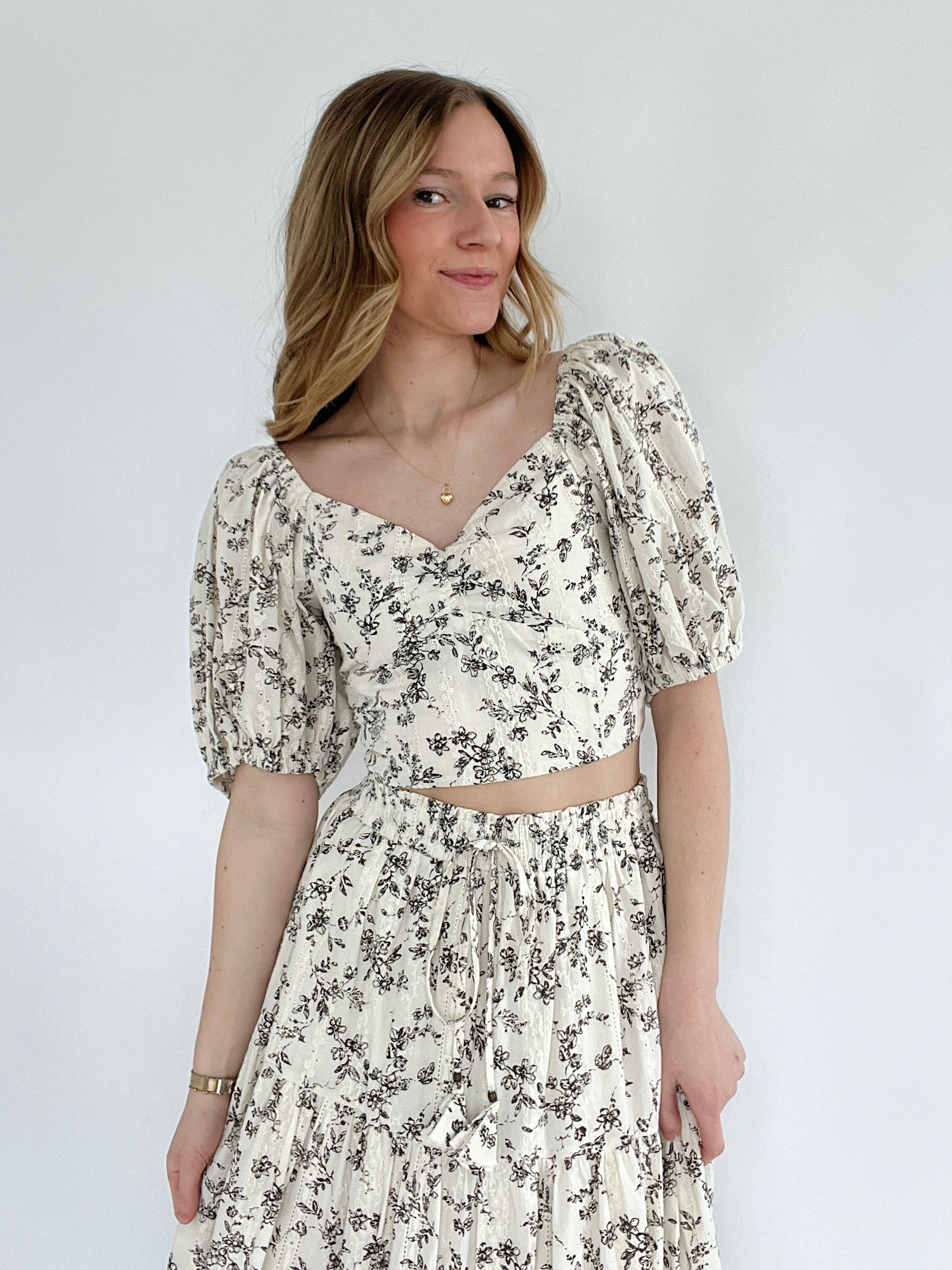 Brunch Babe Floral Crop Top