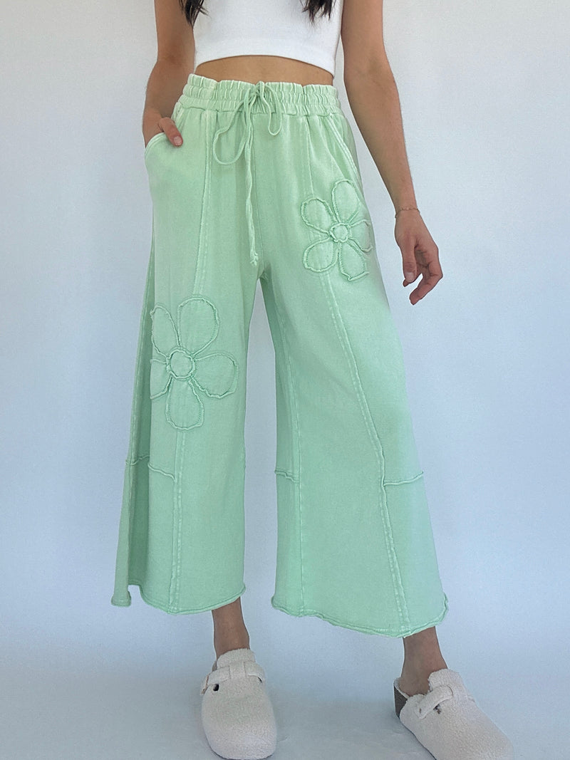 Flower Lane Wide Leg Pants - Apple