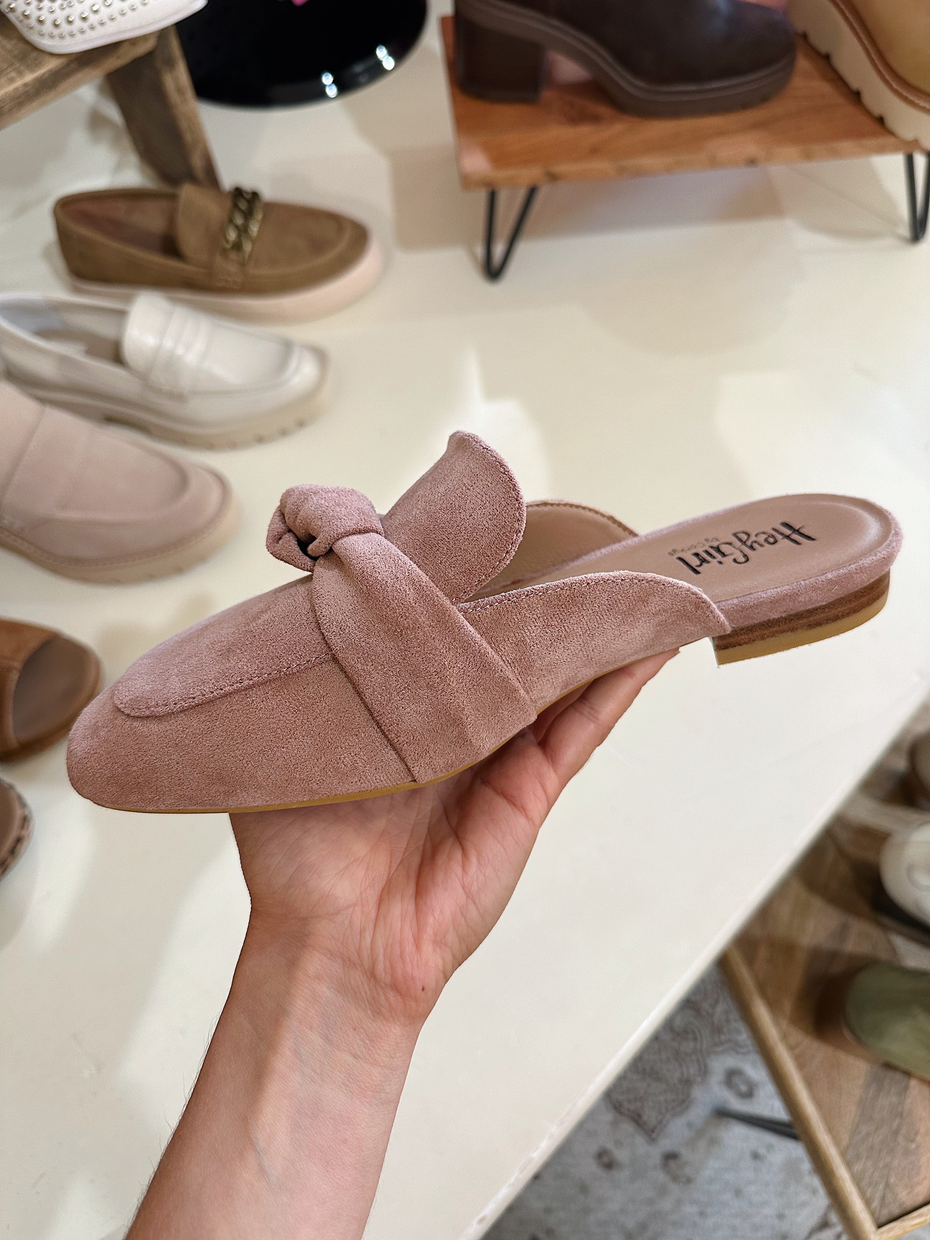 Clingy Slide Blush Side