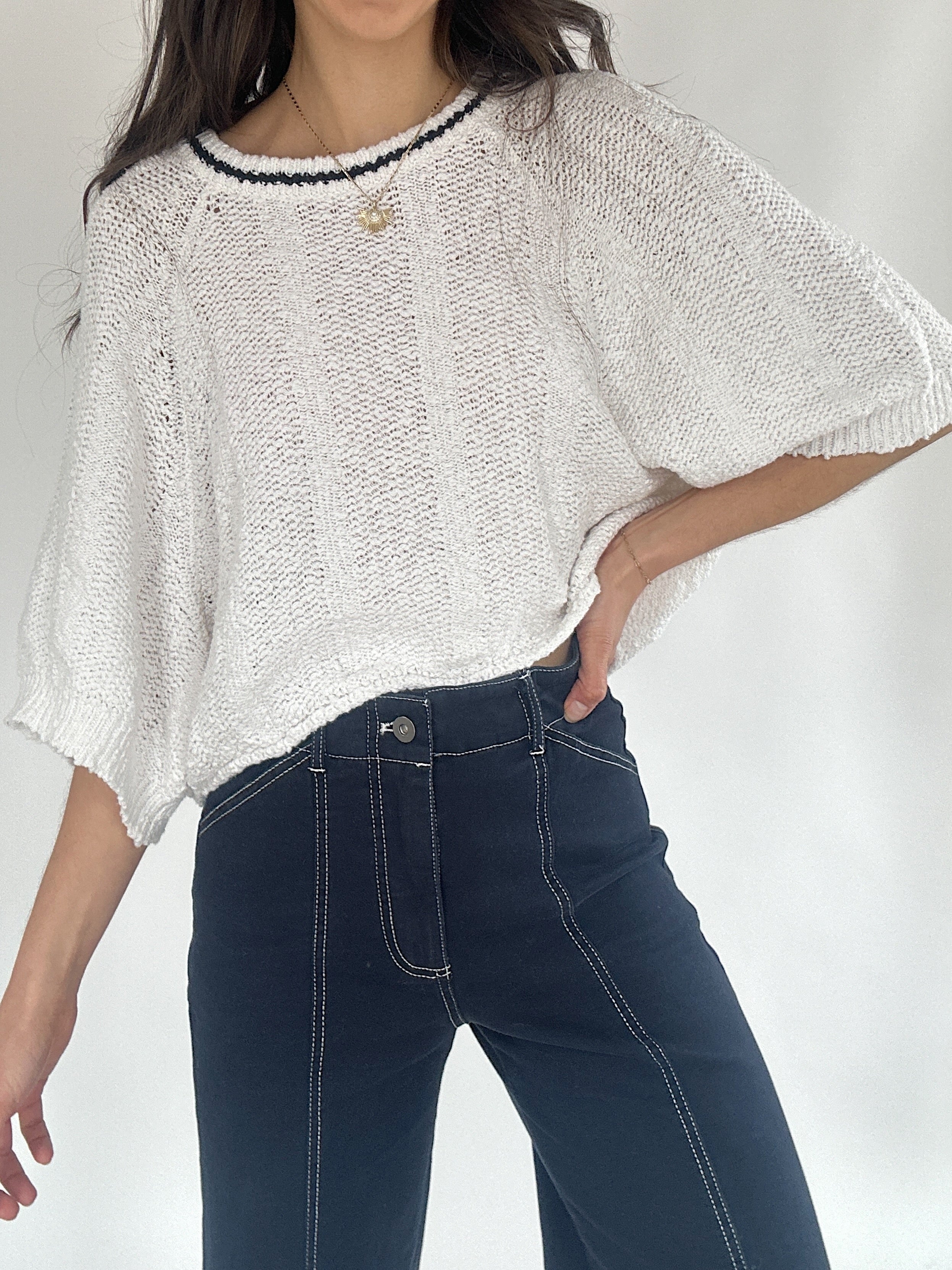 Daybreak Seamed Jeans With White Sweater