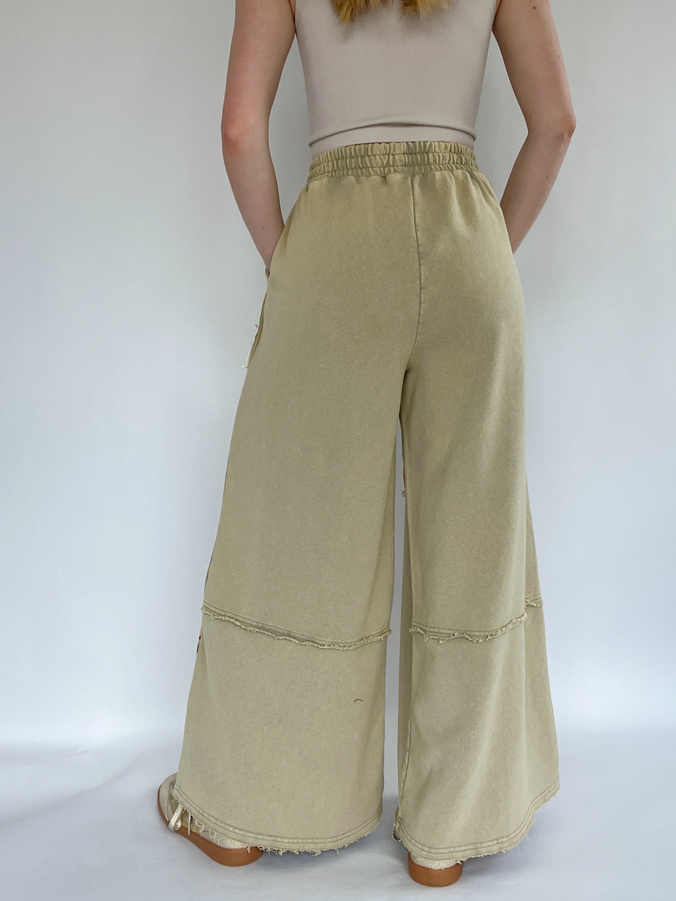 Dream Land Wide Leg Pants Olive Back