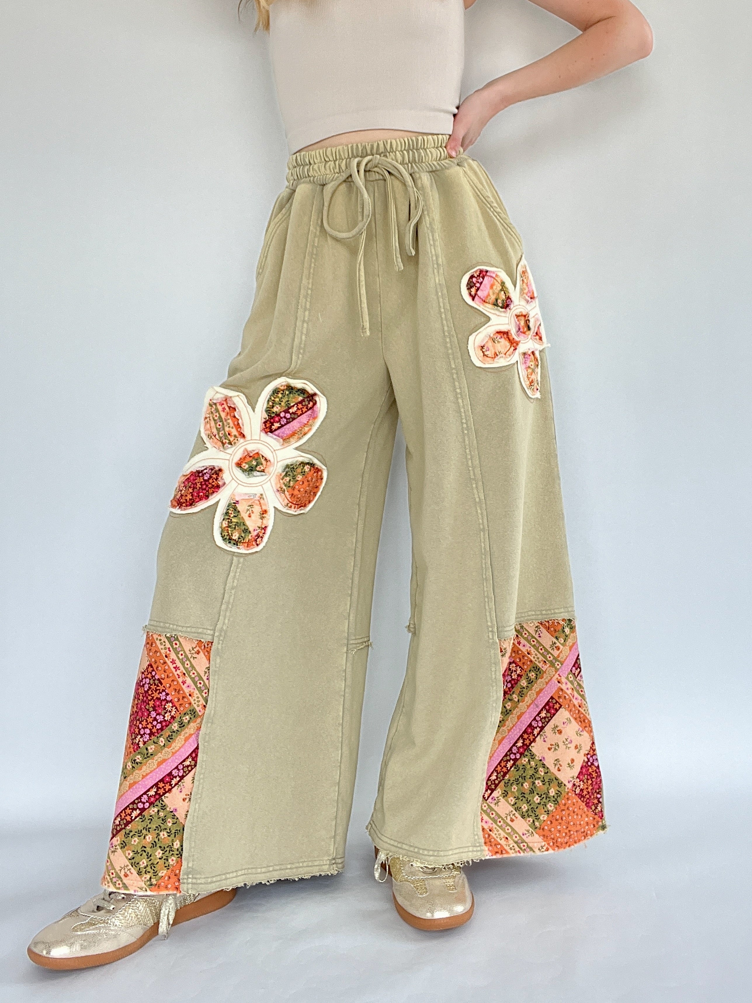 Dream Land Wide Leg Pants Olive Front