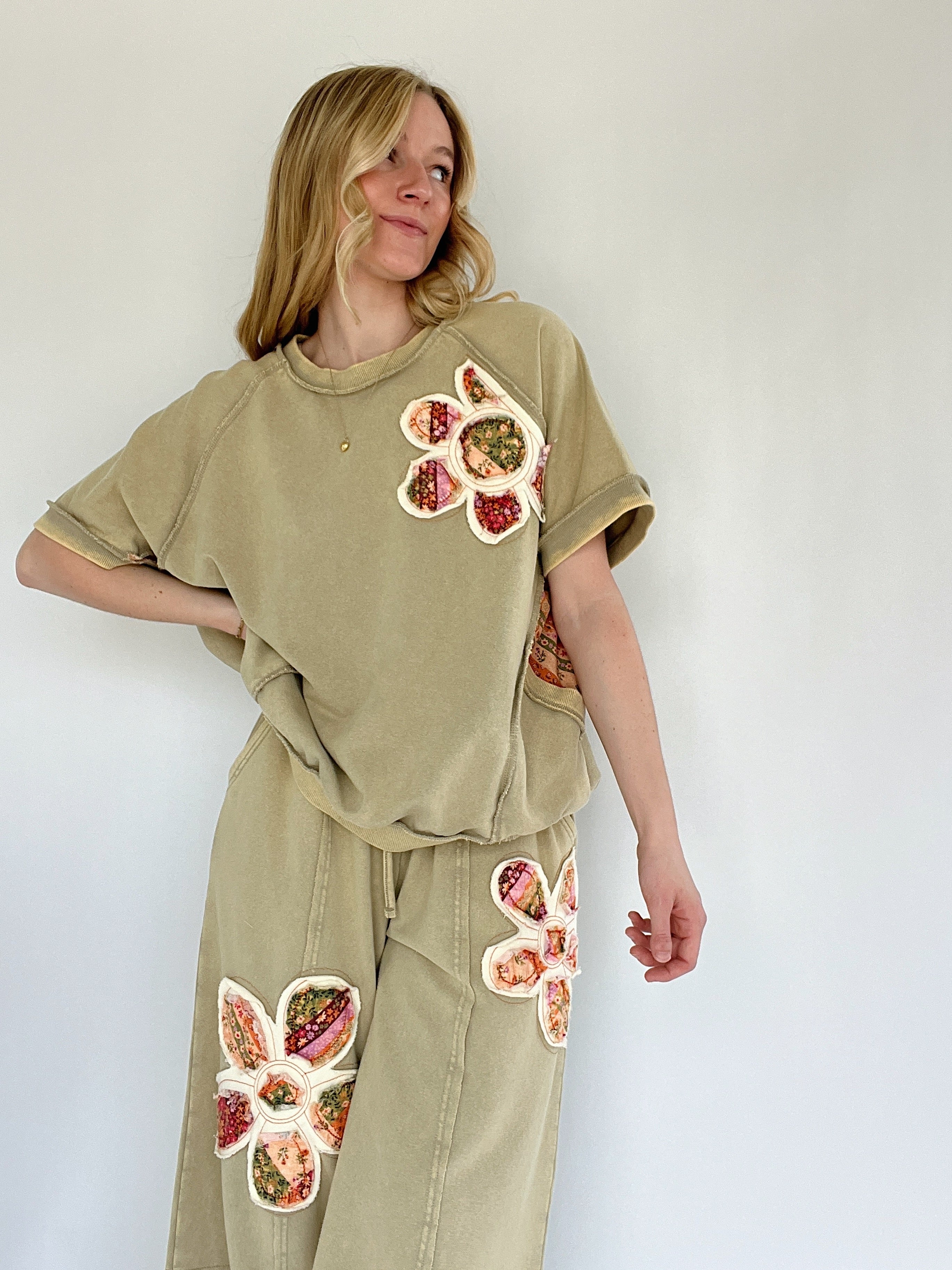 Dream Land Wide Leg Pants Olive With Top