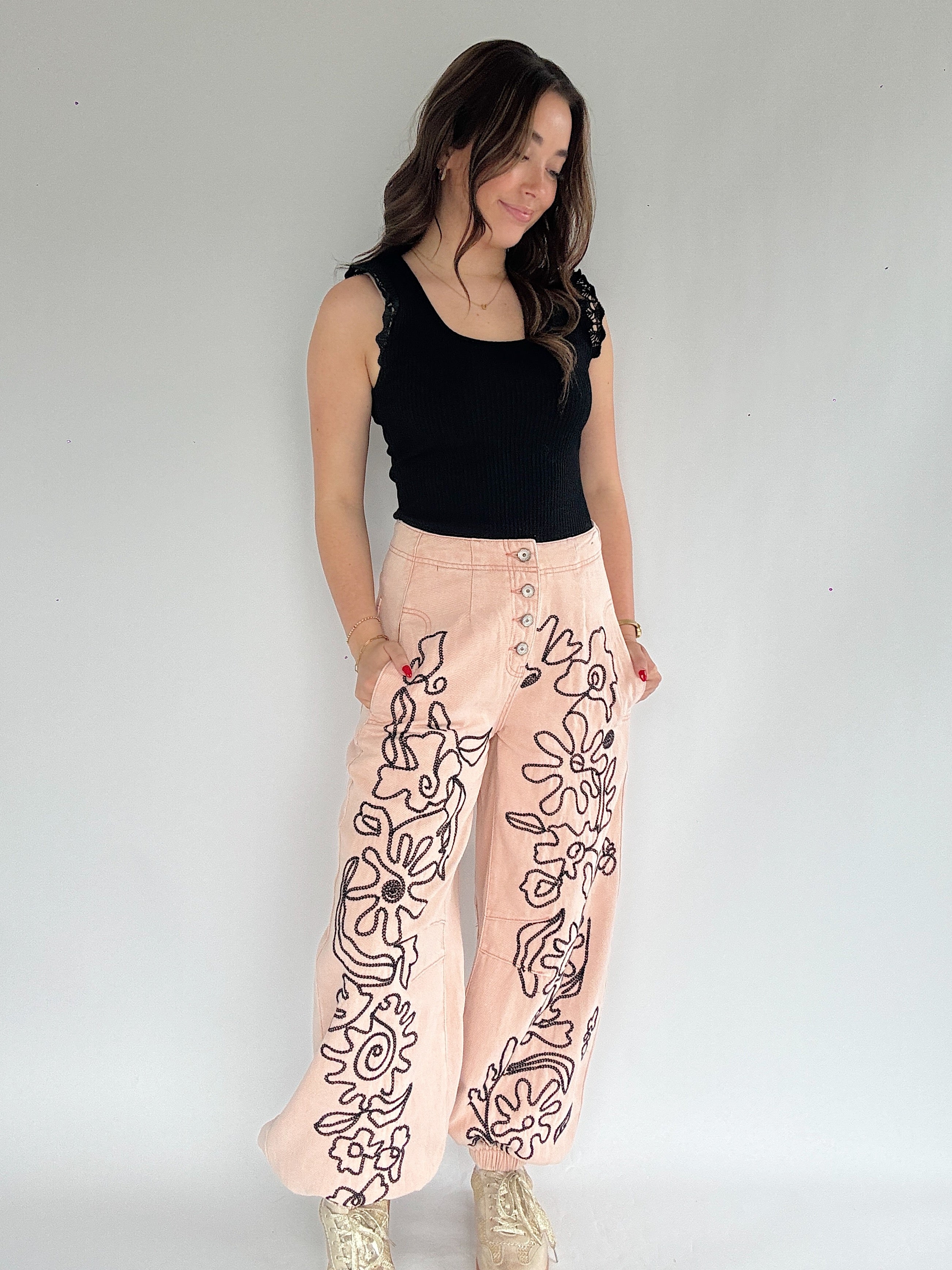 Eastwood Embroidered Pants Coral Front