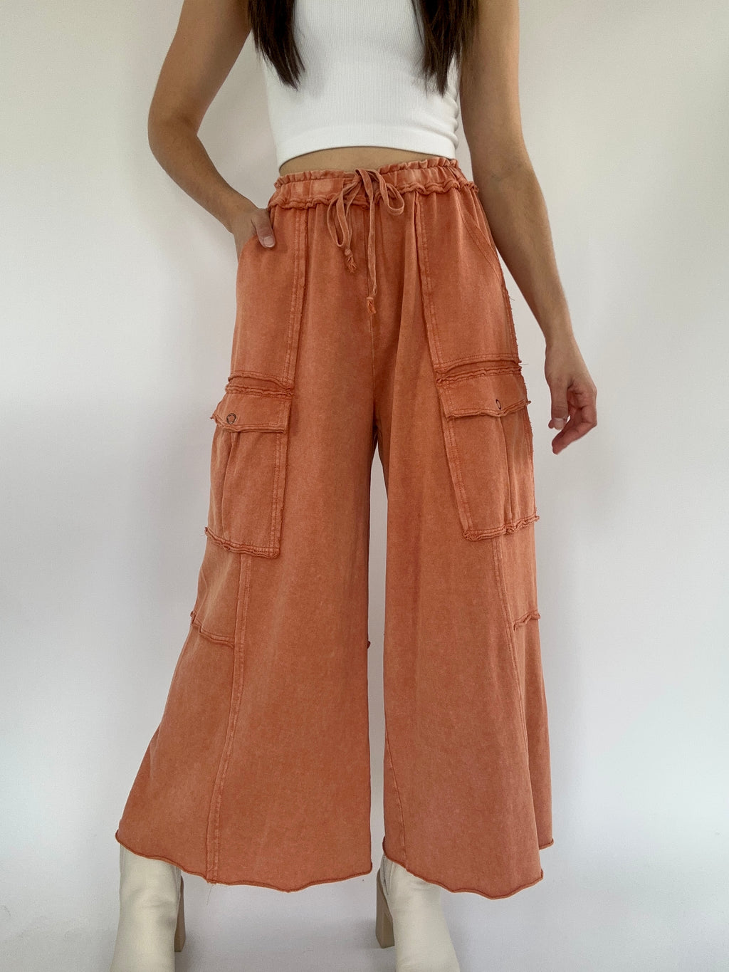 Middle Of The Road Pants - Rust