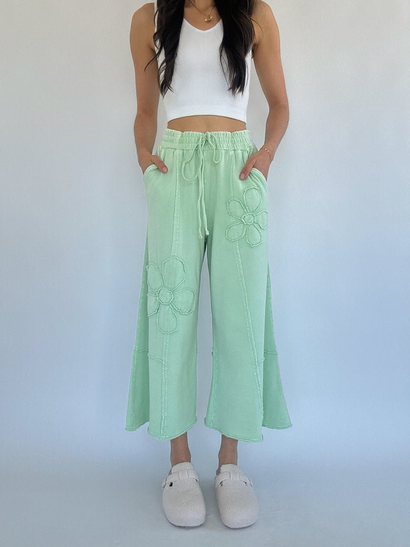 Flower Lane Wide Leg Pants - Apple