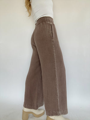 Settle Down Wide Leg Pants - Mocha