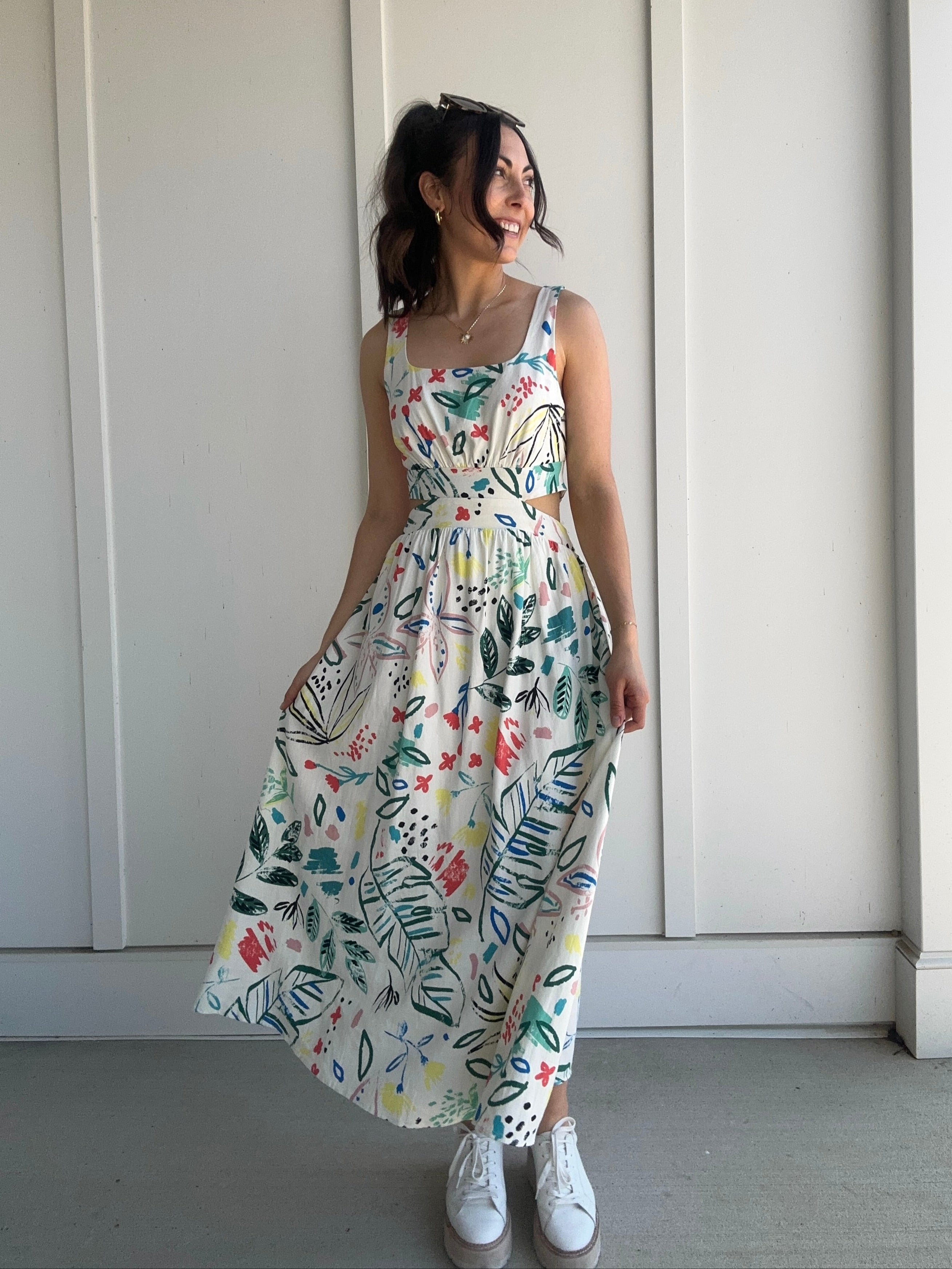 Get The Picture Linen Midi Dress