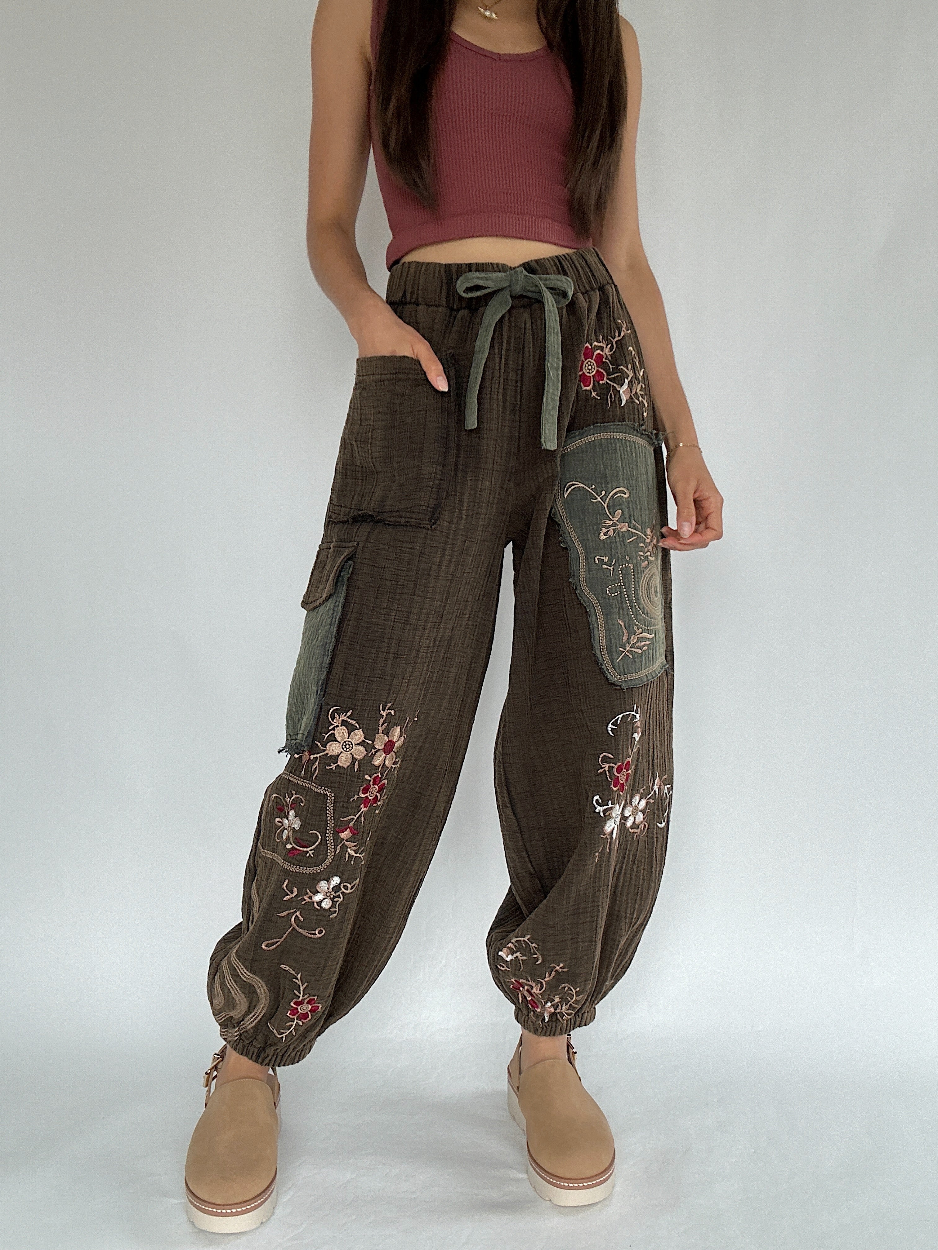 Kagen Embroidered Pants