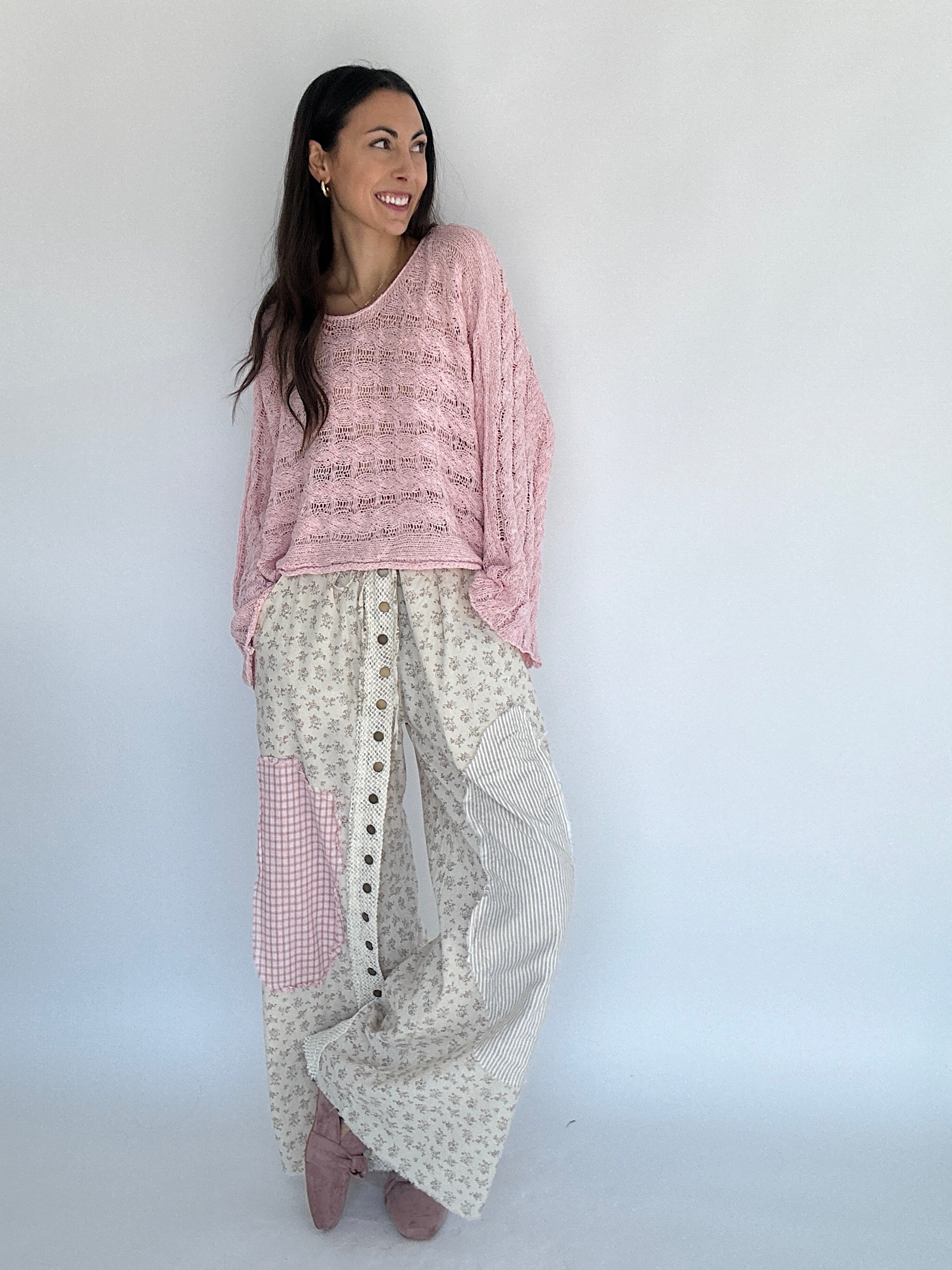 Kelsea Floral Pants Outfit