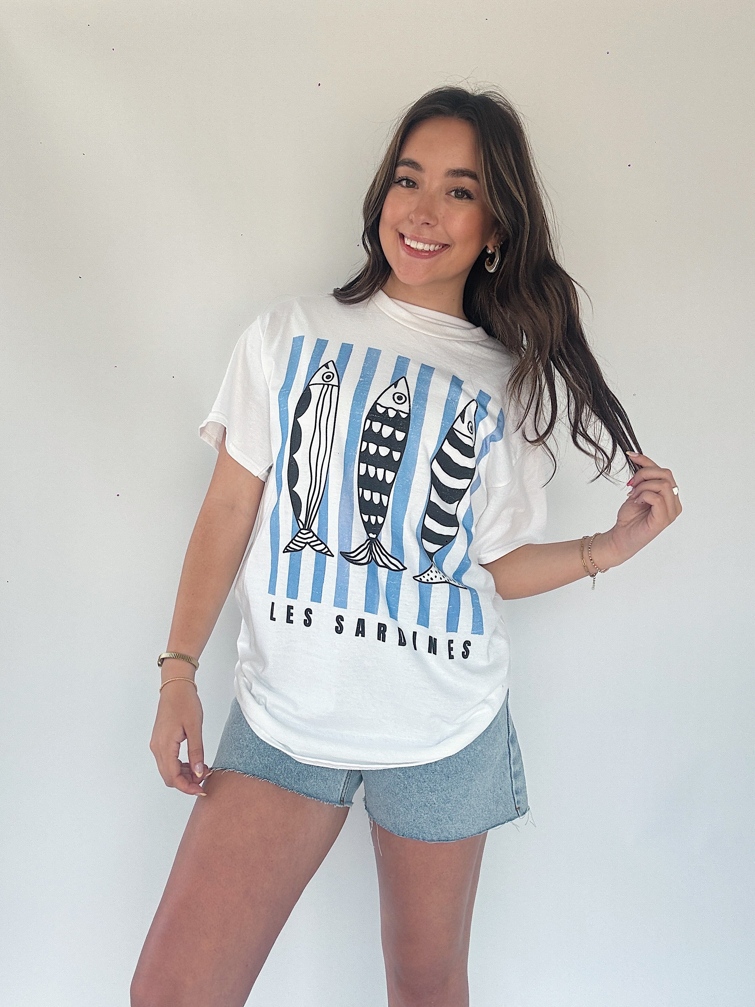 Les Sardines Oversized Tee With Denim Shorts