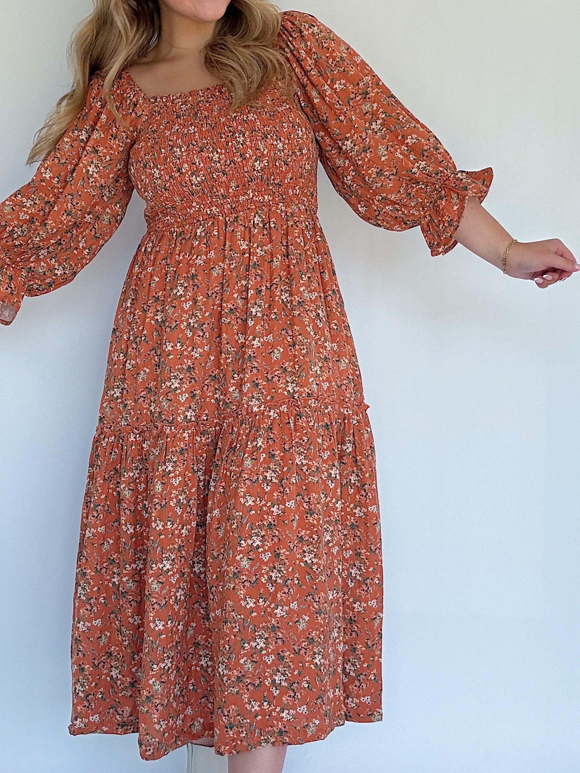 Lorin Floral Midi Dress Detail