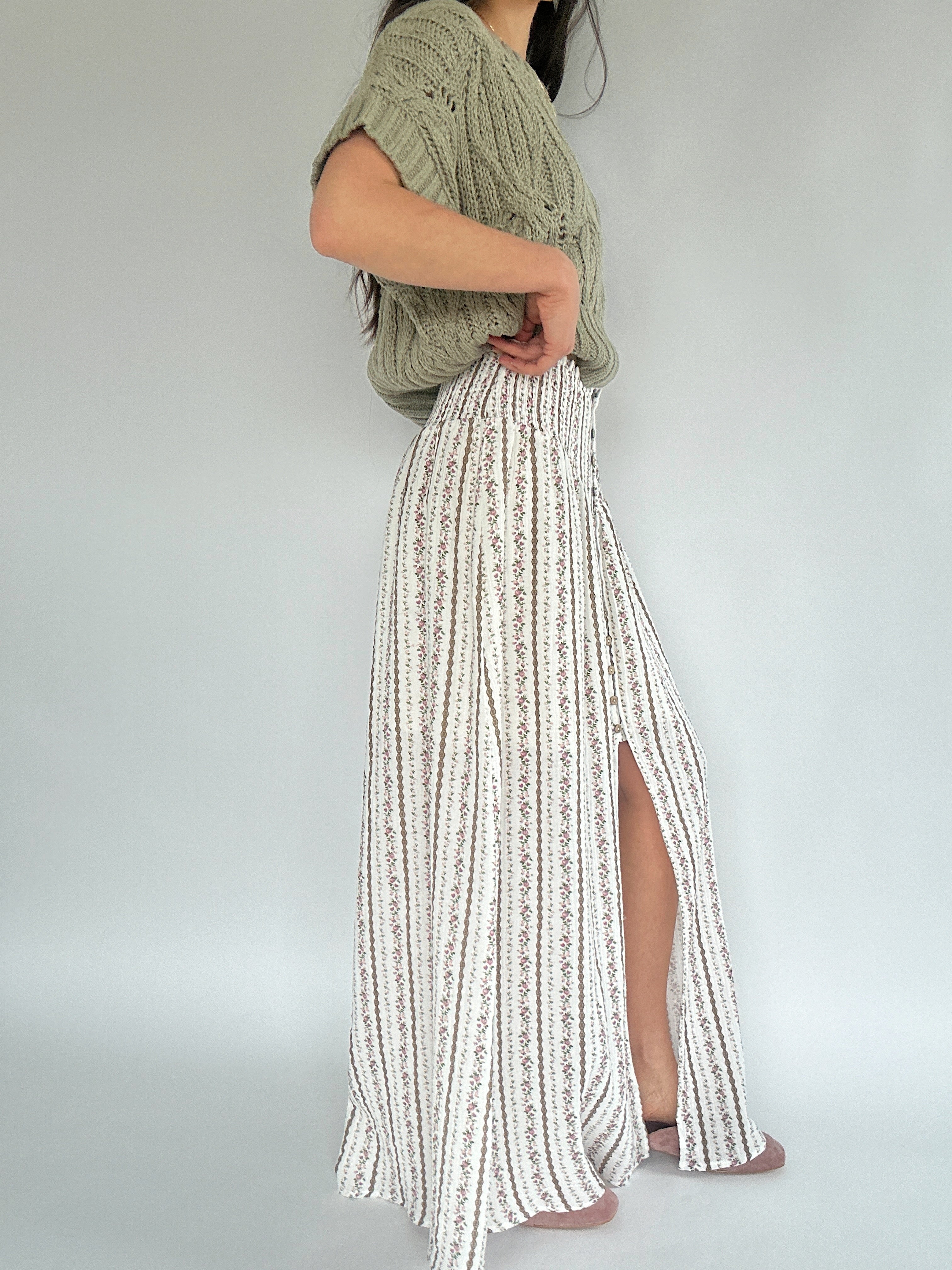 Memoir Floral Maxi Skirt - Cream Side