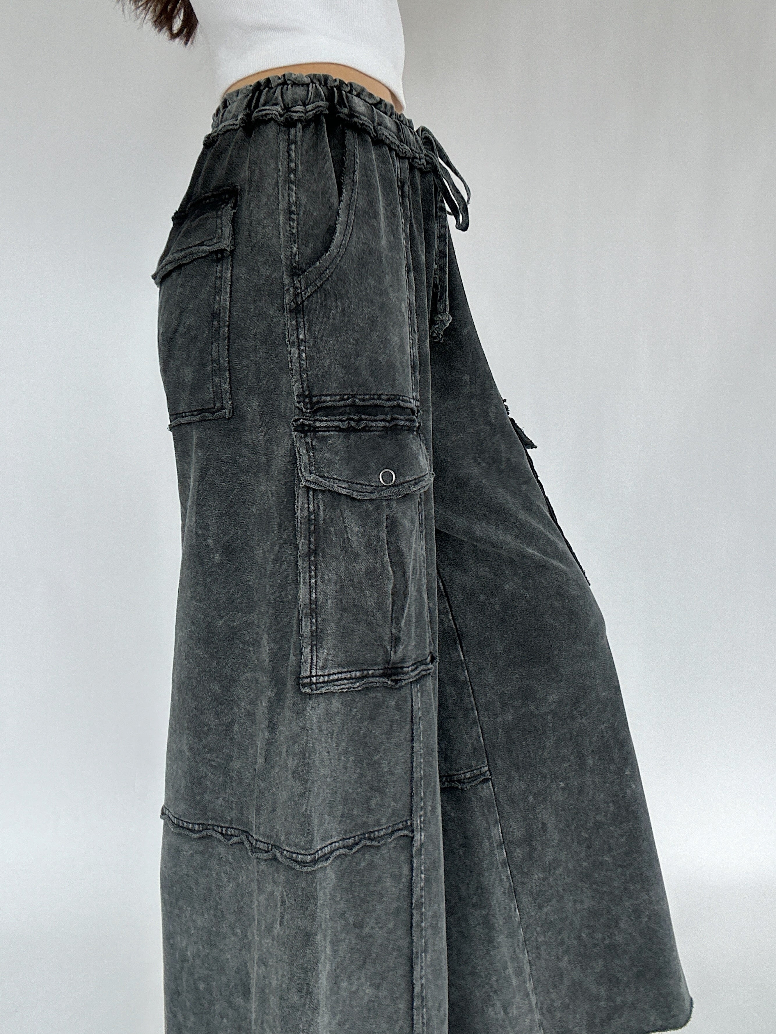 Middle Of The Road Wide Leg Pants Black Side