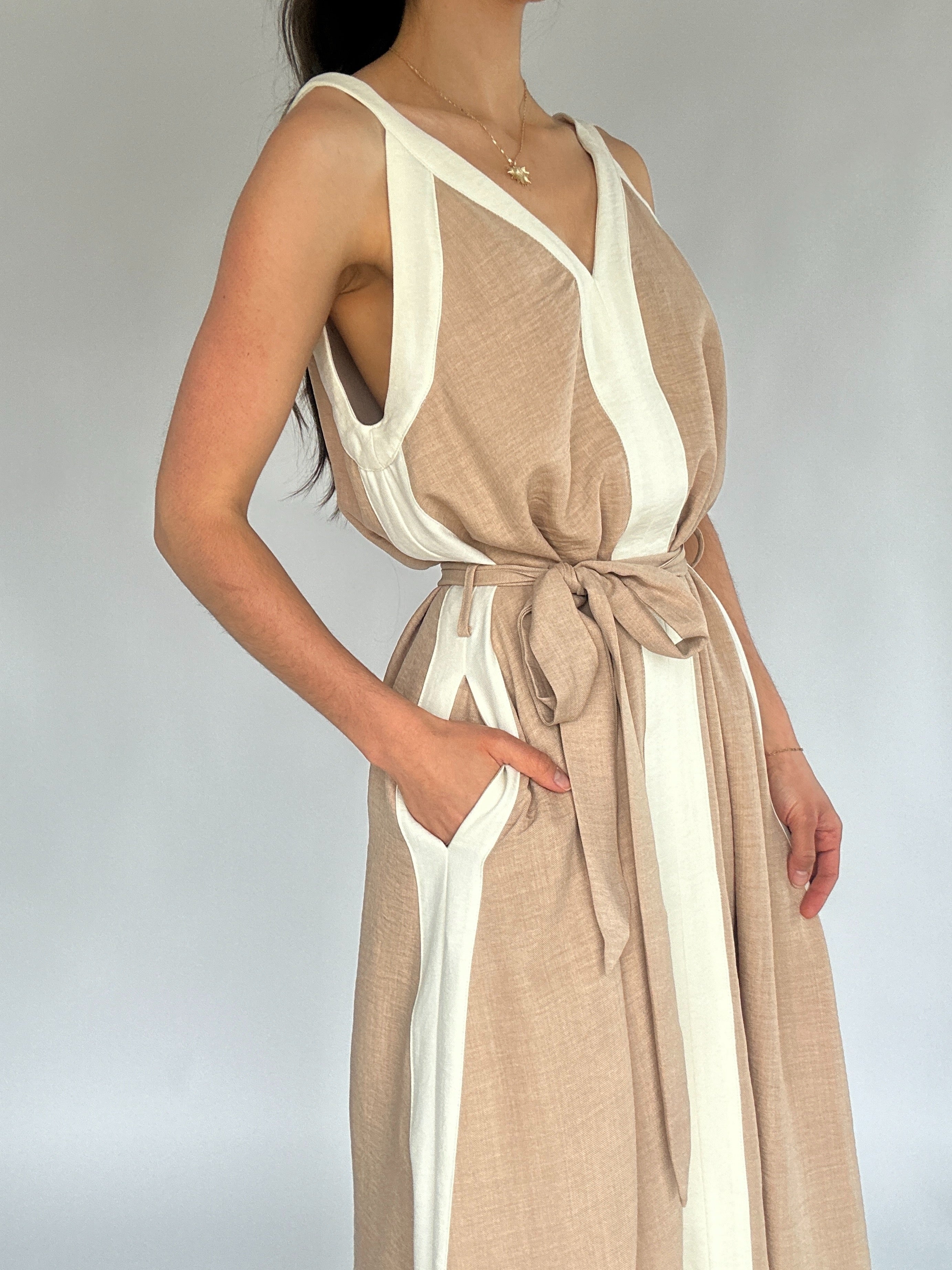 Once In A Lifetime Midi Dress Pockets