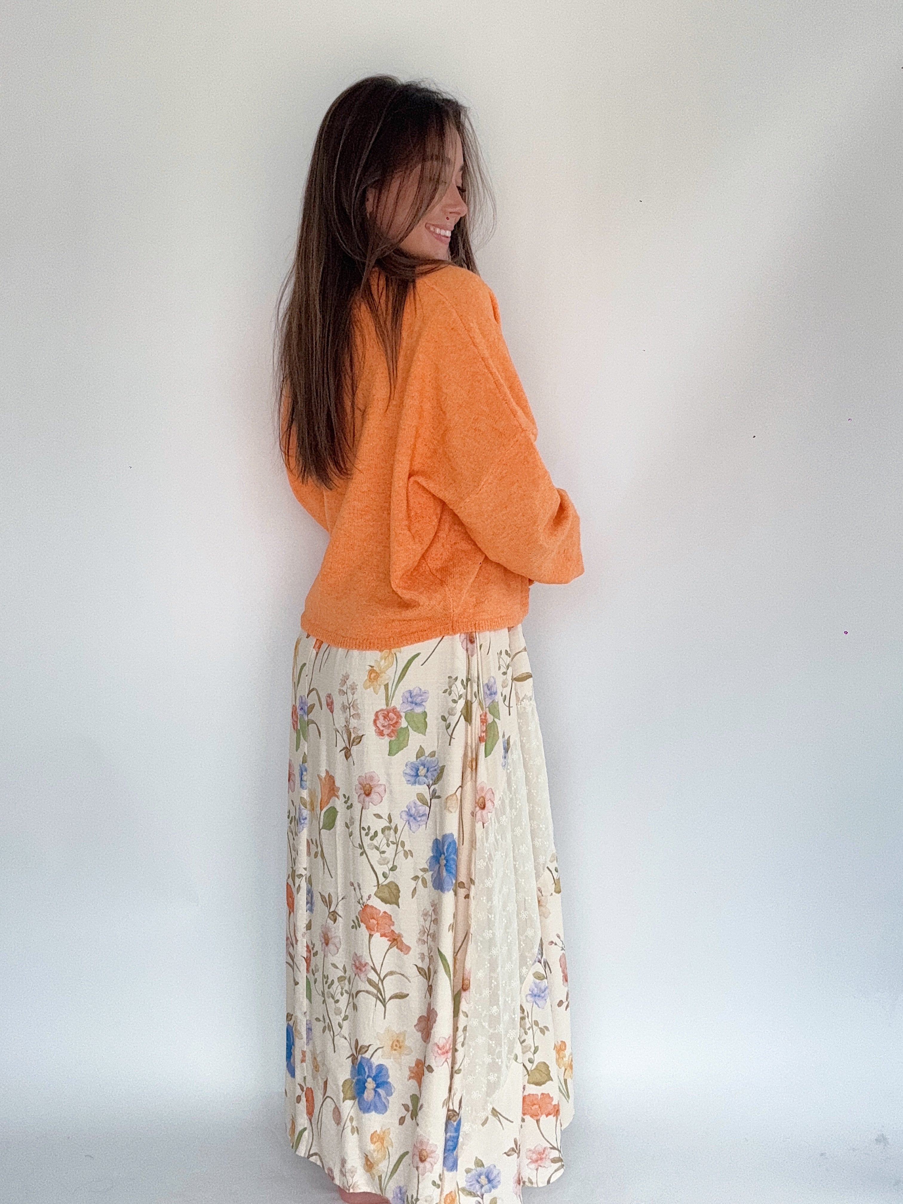 Presley Cardigan Orange Side