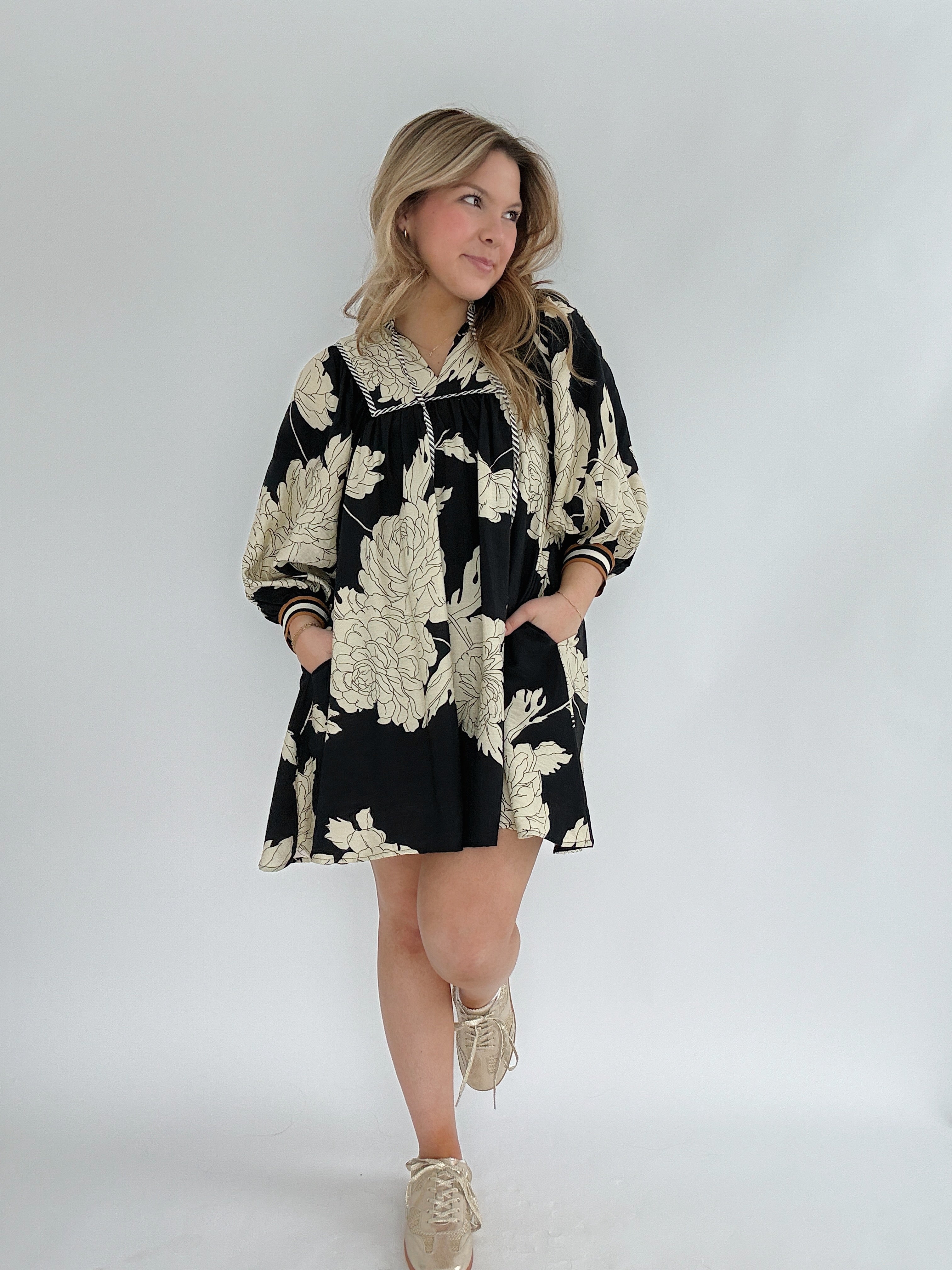 Raine Floral Mini Dress Medium