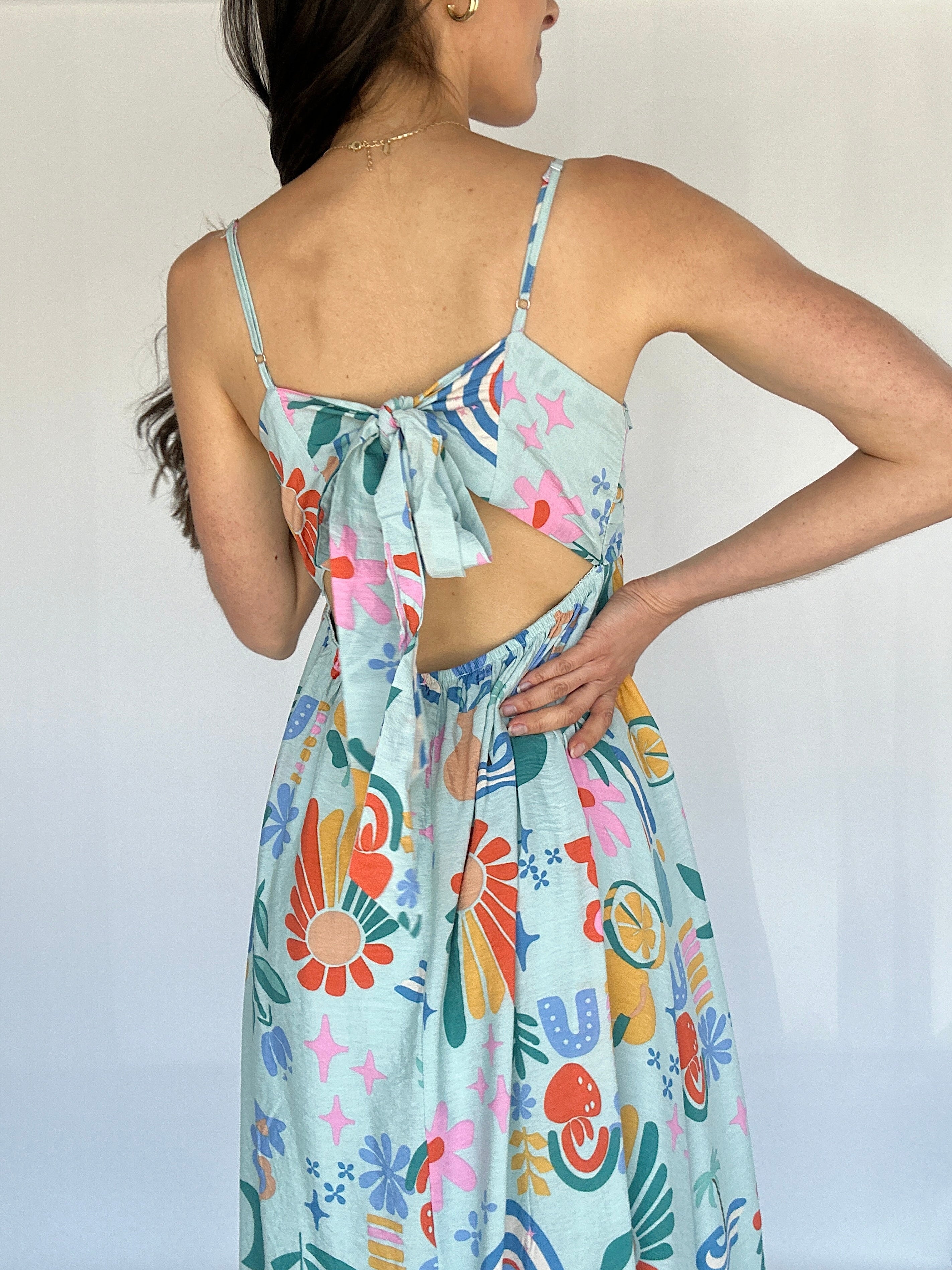 Summer Vibes Midi Dress Back Tie