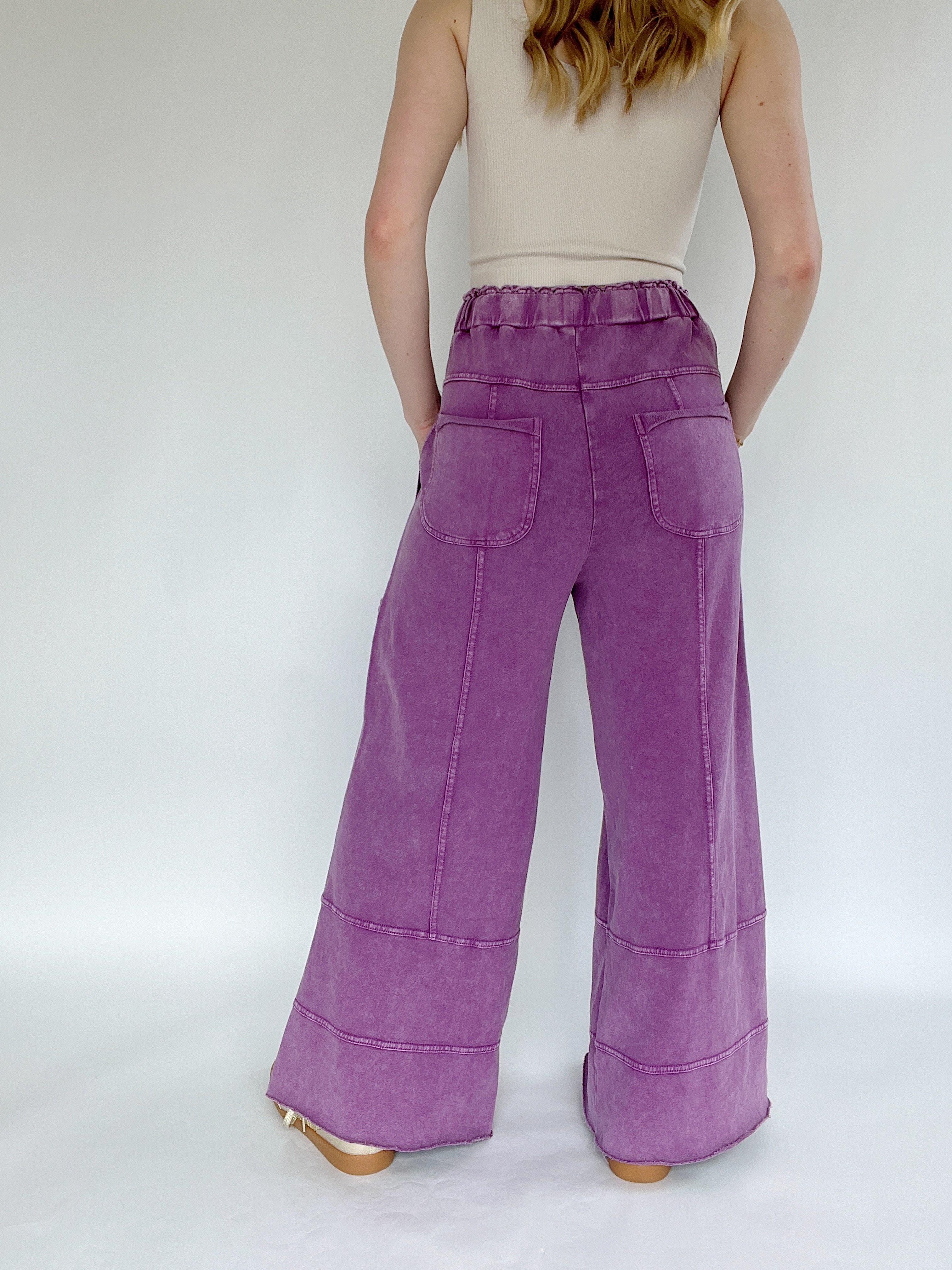 Traveller Wide Leg Pants Grape Back