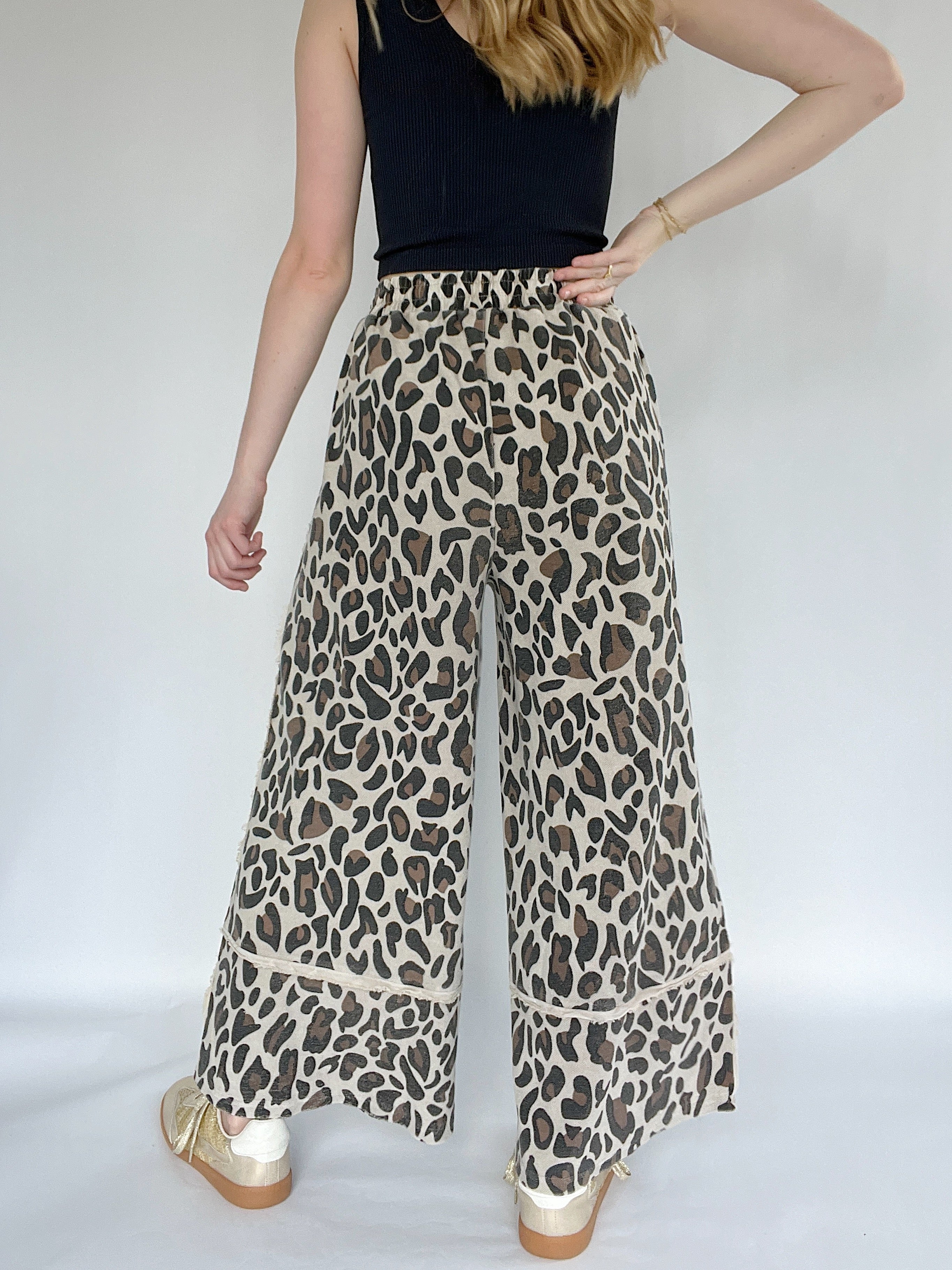 Wild Dream Leopard Wide Leg Pants Mushroom Back