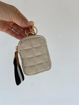 Ezra Quilted Clip On Pouch - Ivory