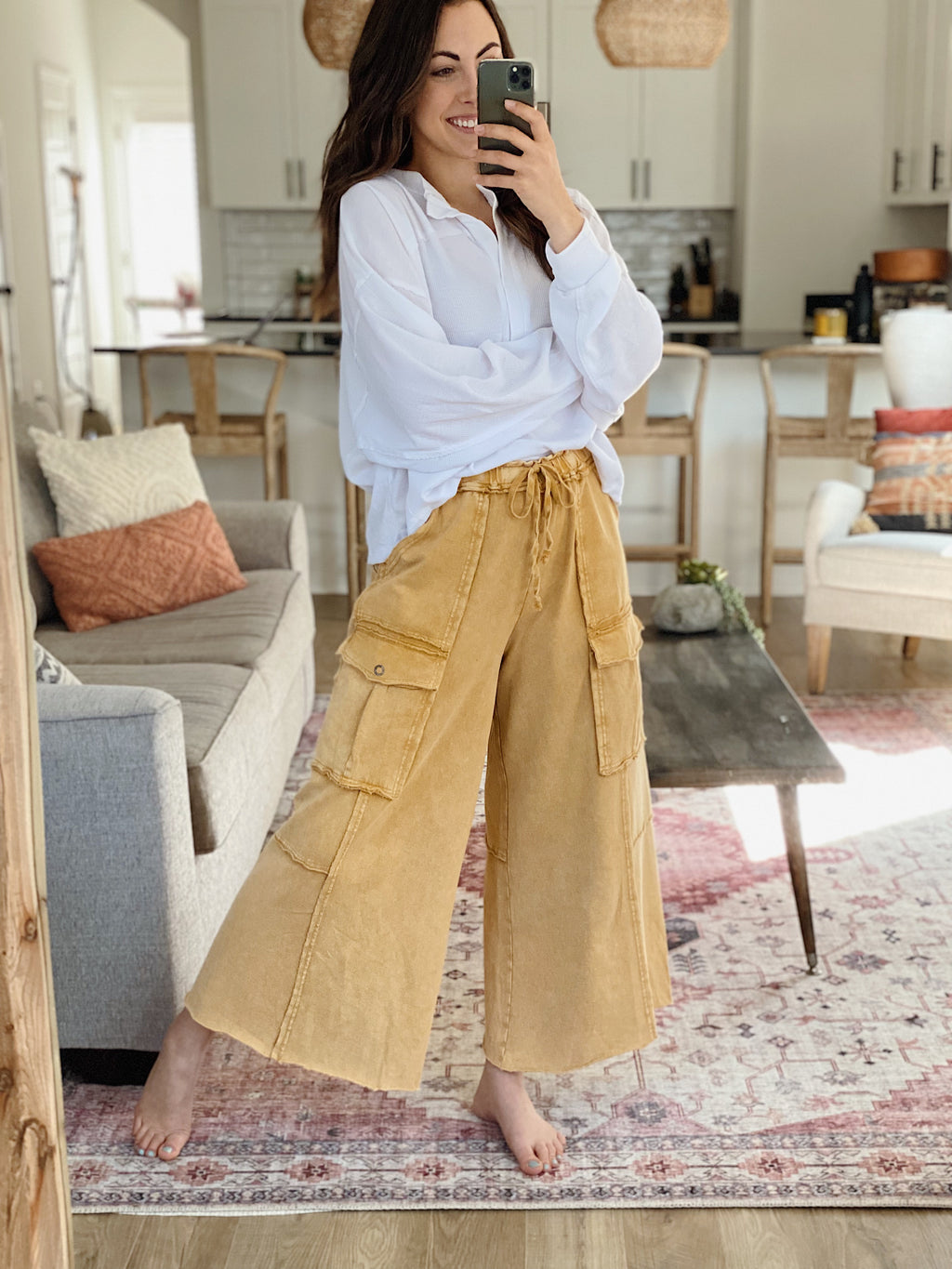 Middle Of The Road Pants - Mustard